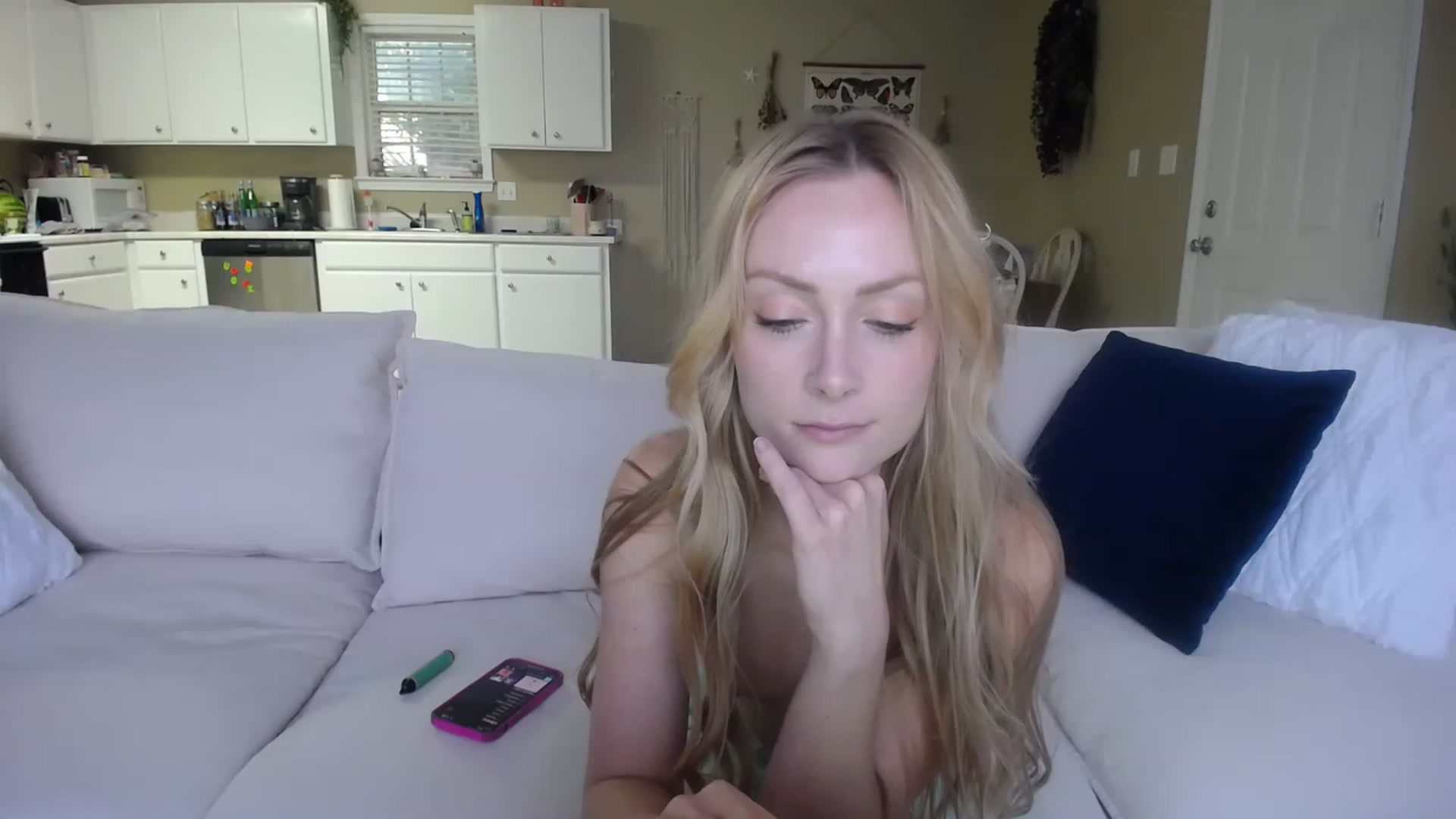 Gallery image thumbnail from MissSadieB's myfreecams stream on, 08/04/2023, 21:55 image 10 of 20