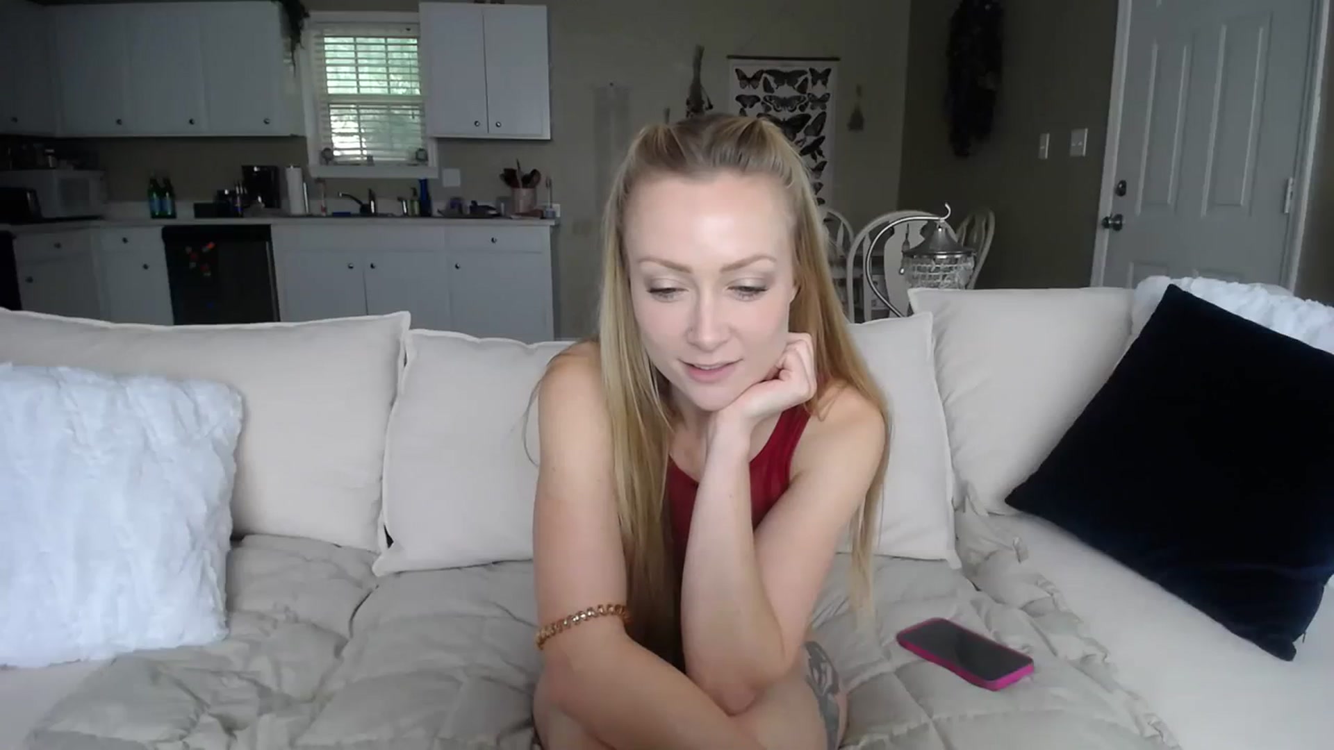 Gallery image thumbnail from MissSadieB's myfreecams stream on, 08/07/2023, 19:02 image 10 of 20