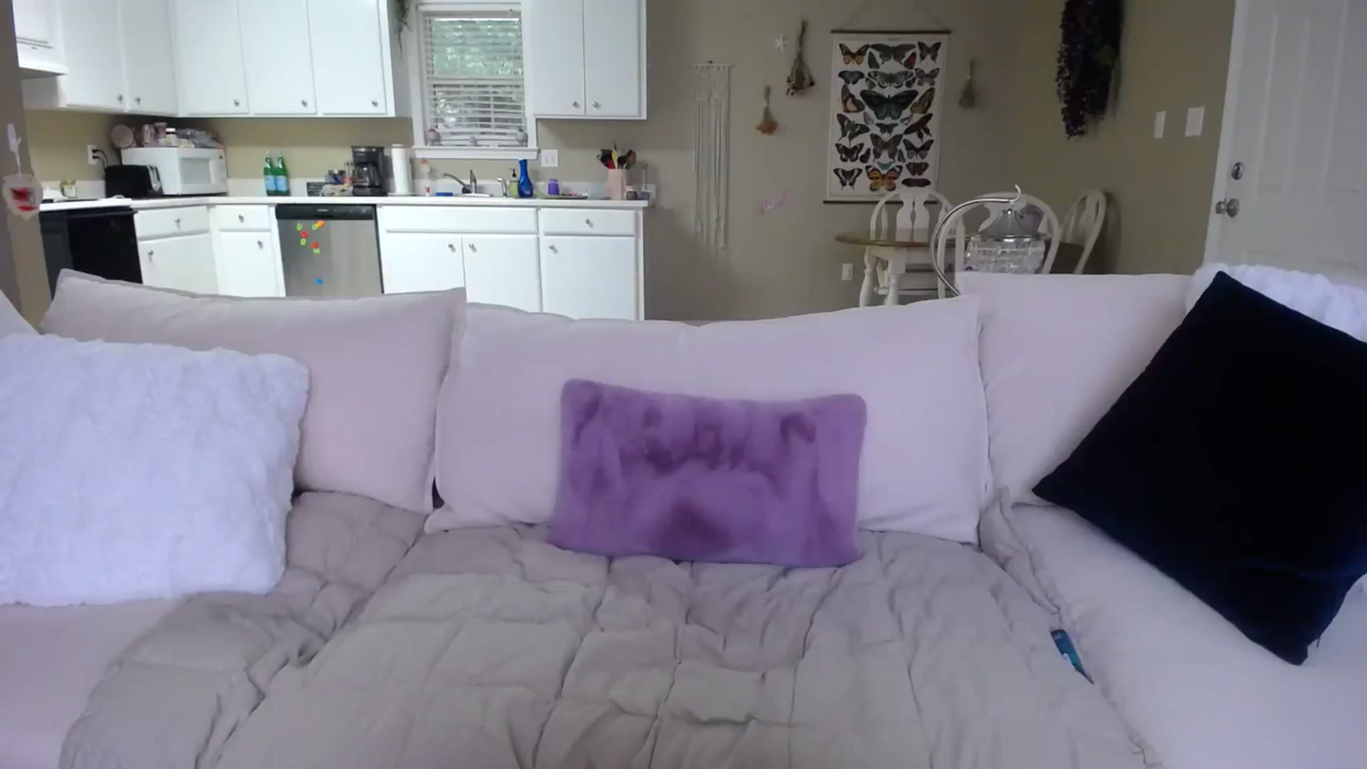 Gallery image thumbnail from MissSadieB's myfreecams stream on, 08/07/2023, 20:42 image 19 of 20