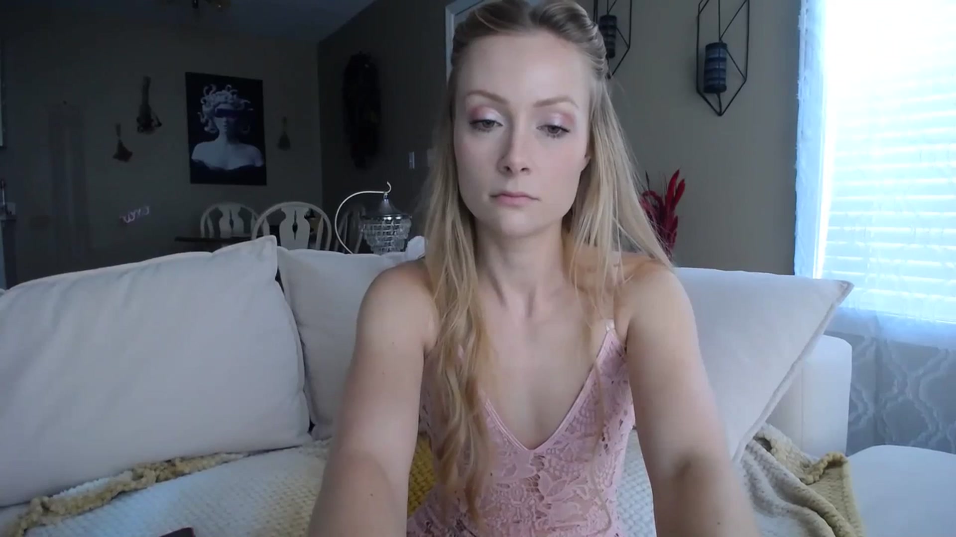 Gallery image thumbnail from MissSadieB's myfreecams stream on, 09/13/2023, 18:27 image 12 of 20