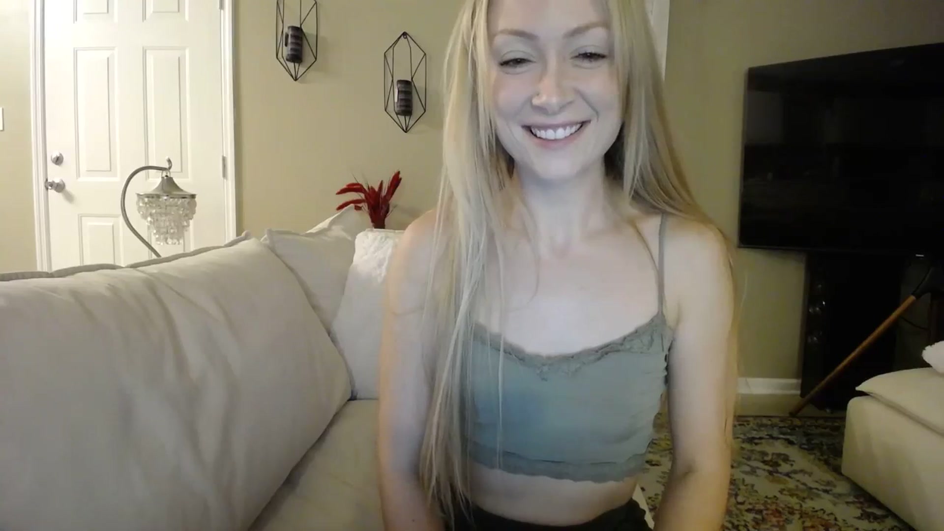 Gallery image thumbnail from MissSadieB's myfreecams stream on, 09/17/2023, 24:42 image 7 of 20