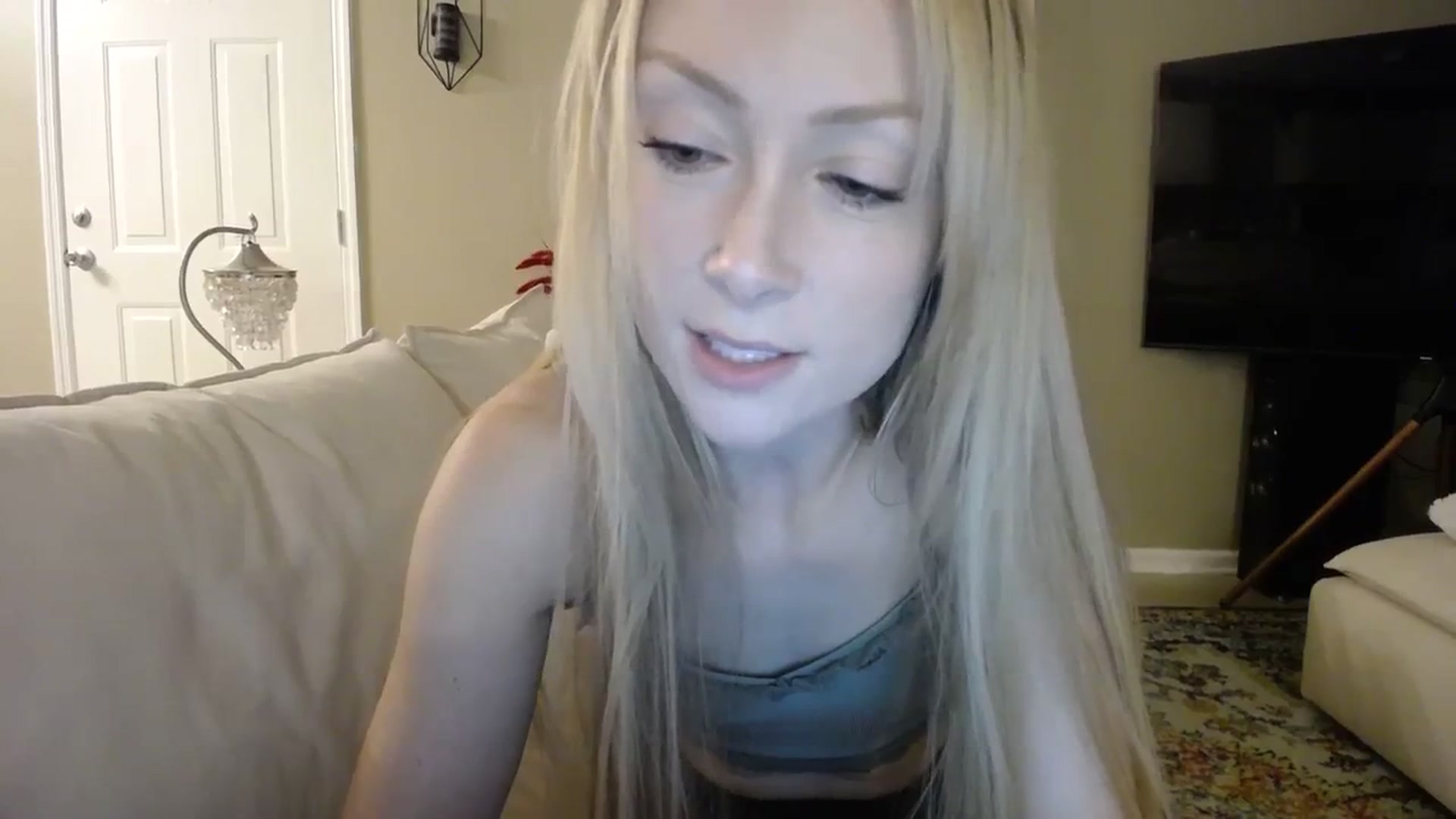 Gallery image thumbnail from MissSadieB's myfreecams stream on, 09/17/2023, 24:42 image 11 of 20