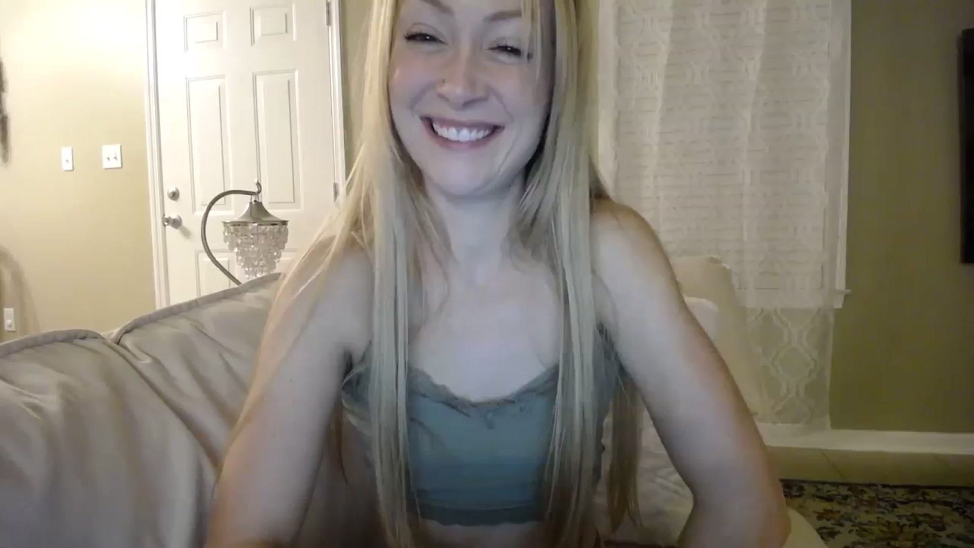 Gallery image thumbnail from MissSadieB's myfreecams stream on, 09/17/2023, 02:34 image 16 of 20