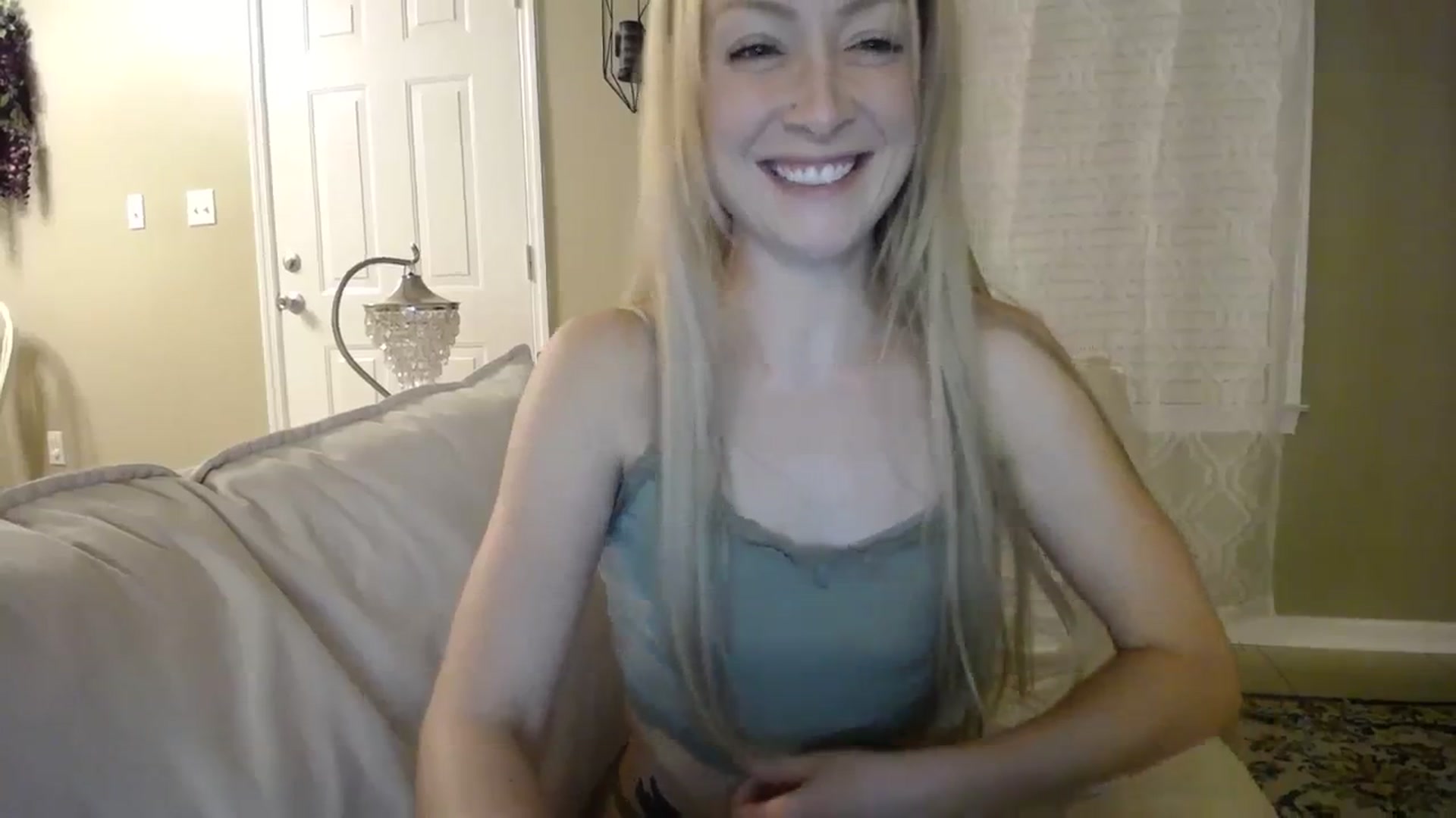 Gallery image thumbnail from MissSadieB's myfreecams stream on, 09/17/2023, 02:34 image 3 of 20