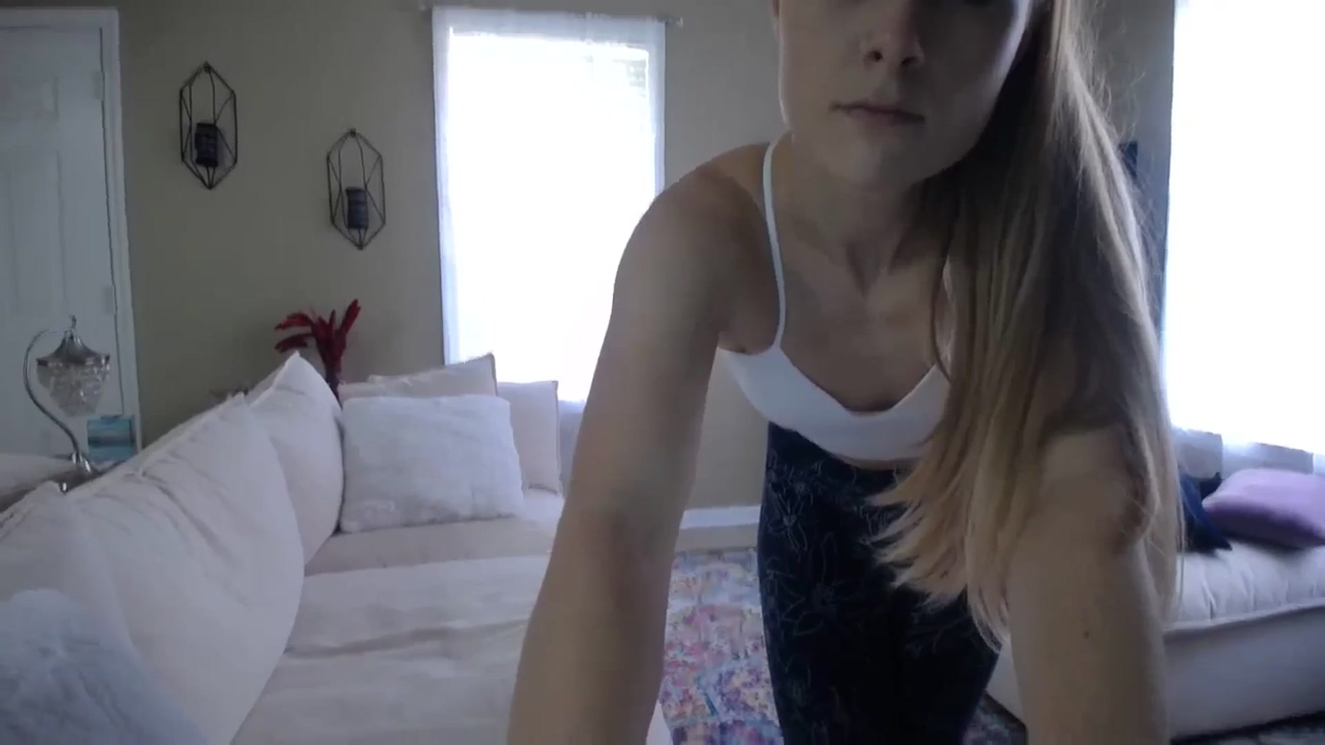Gallery image thumbnail from MissSadieB's myfreecams stream on, 09/18/2023, 20:15 image 2 of 20