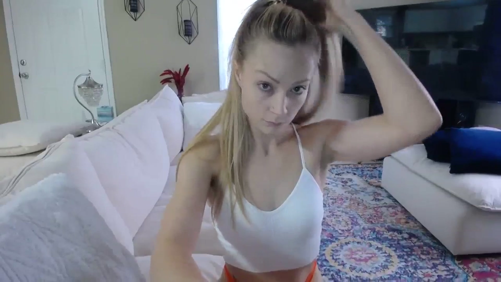 Gallery image thumbnail from MissSadieB's myfreecams stream on, 09/18/2023, 20:15 image 17 of 20