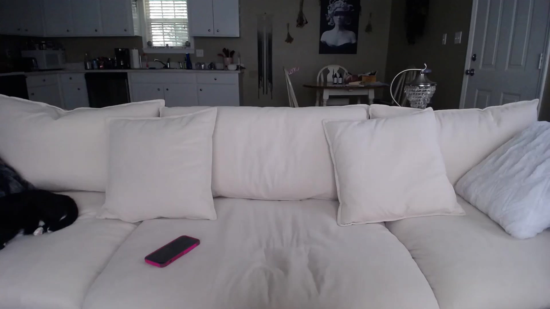 Gallery image thumbnail from MissSadieB's myfreecams stream on, 10/04/2023, 19:12 image 6 of 20