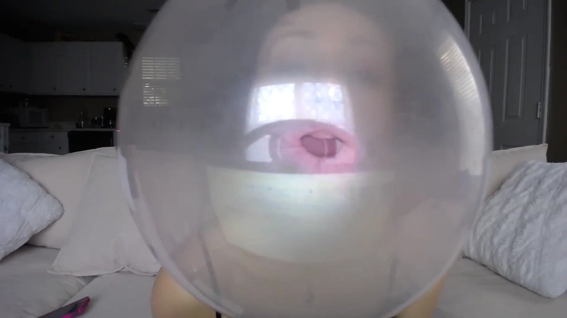 Gallery image thumbnail from MissSadieB's myfreecams stream on, 10/06/2023, 21:30 image 17 of 20