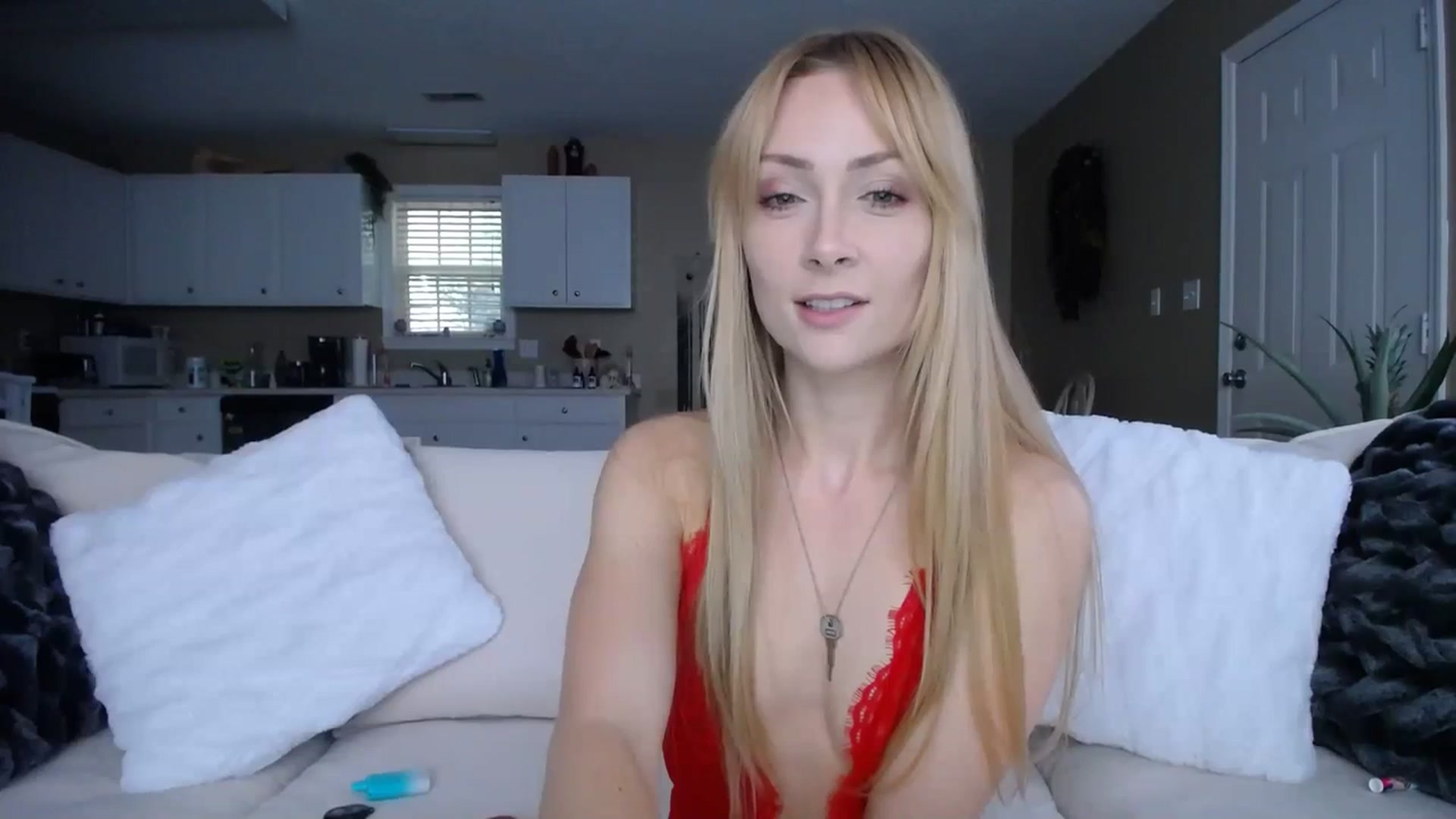 Gallery image thumbnail from MissSadieB's myfreecams stream on, 10/20/2023, 18:36 image 11 of 20