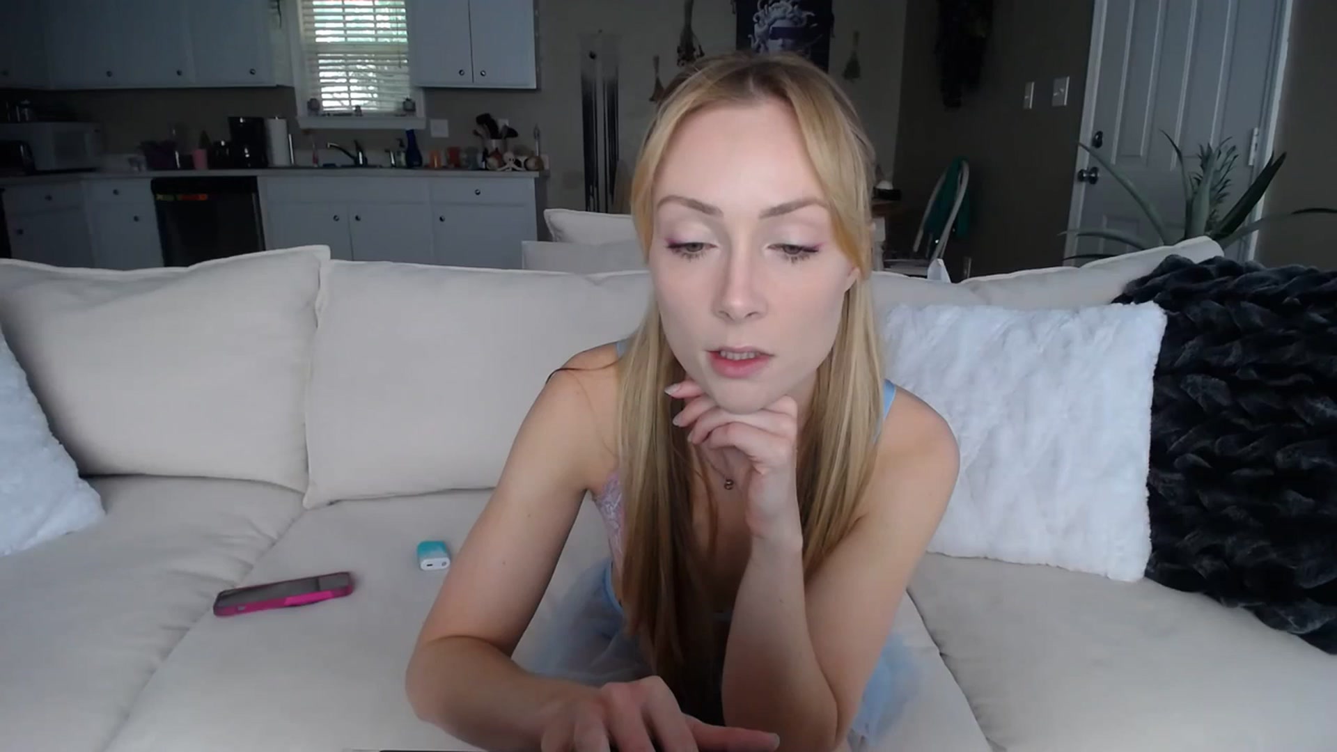 Gallery image thumbnail from MissSadieB's myfreecams stream on, 10/25/2023, 17:49 image 2 of 20