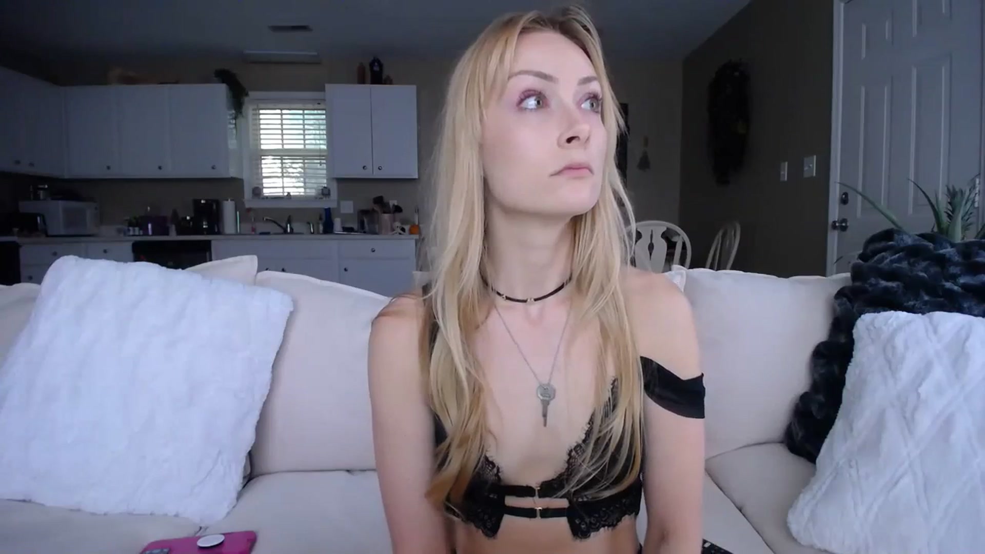 Gallery image thumbnail from MissSadieB's myfreecams stream on, 10/26/2023, 20:51 image 12 of 20