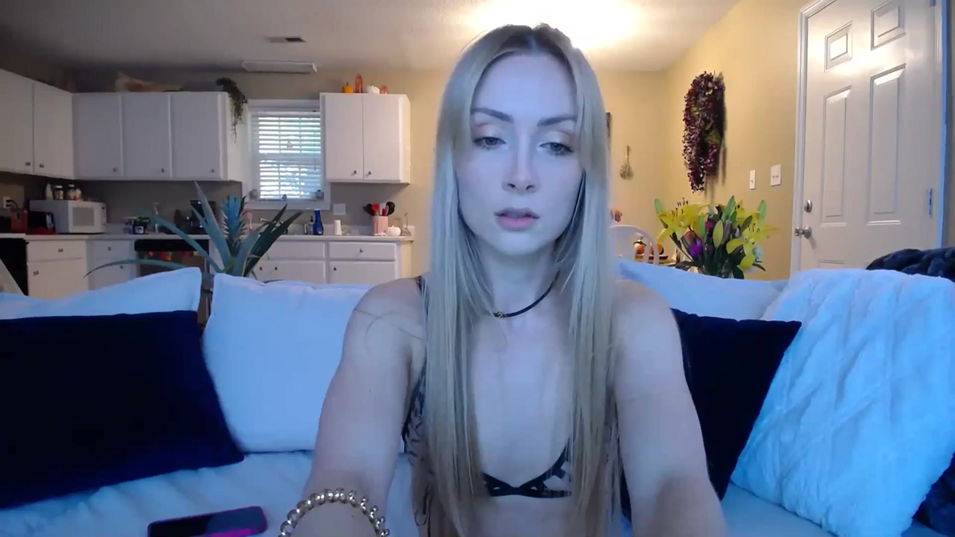 Gallery image thumbnail from MissSadieB's myfreecams stream on, 11/05/2023, 20:18 image 2 of 20