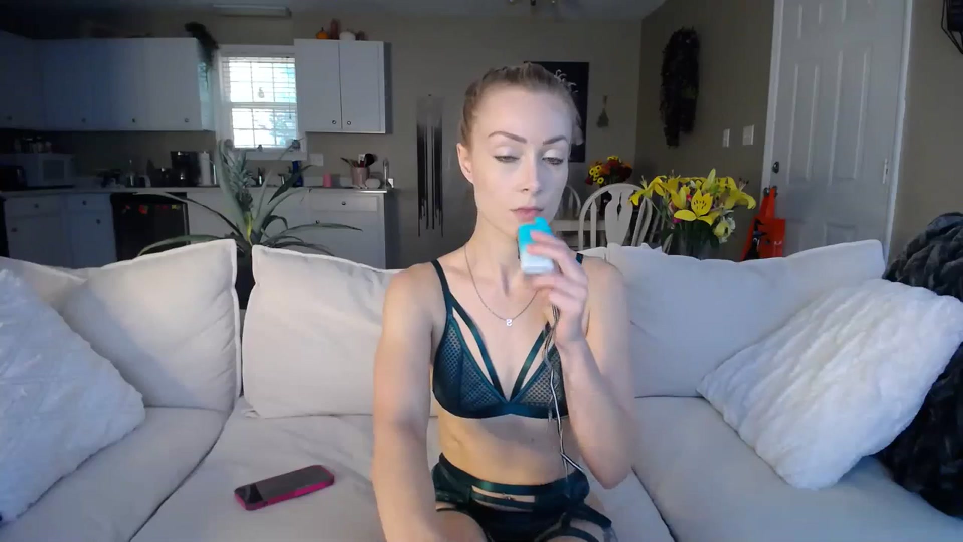 Gallery image thumbnail from MissSadieB's myfreecams stream on, 11/07/2023, 19:56 image 10 of 20