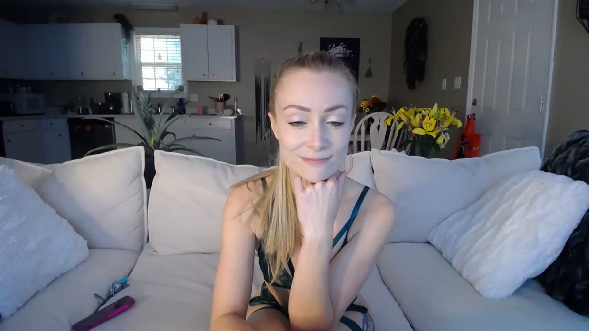 Gallery image thumbnail from MissSadieB's myfreecams stream on, 11/07/2023, 19:56 image 6 of 20