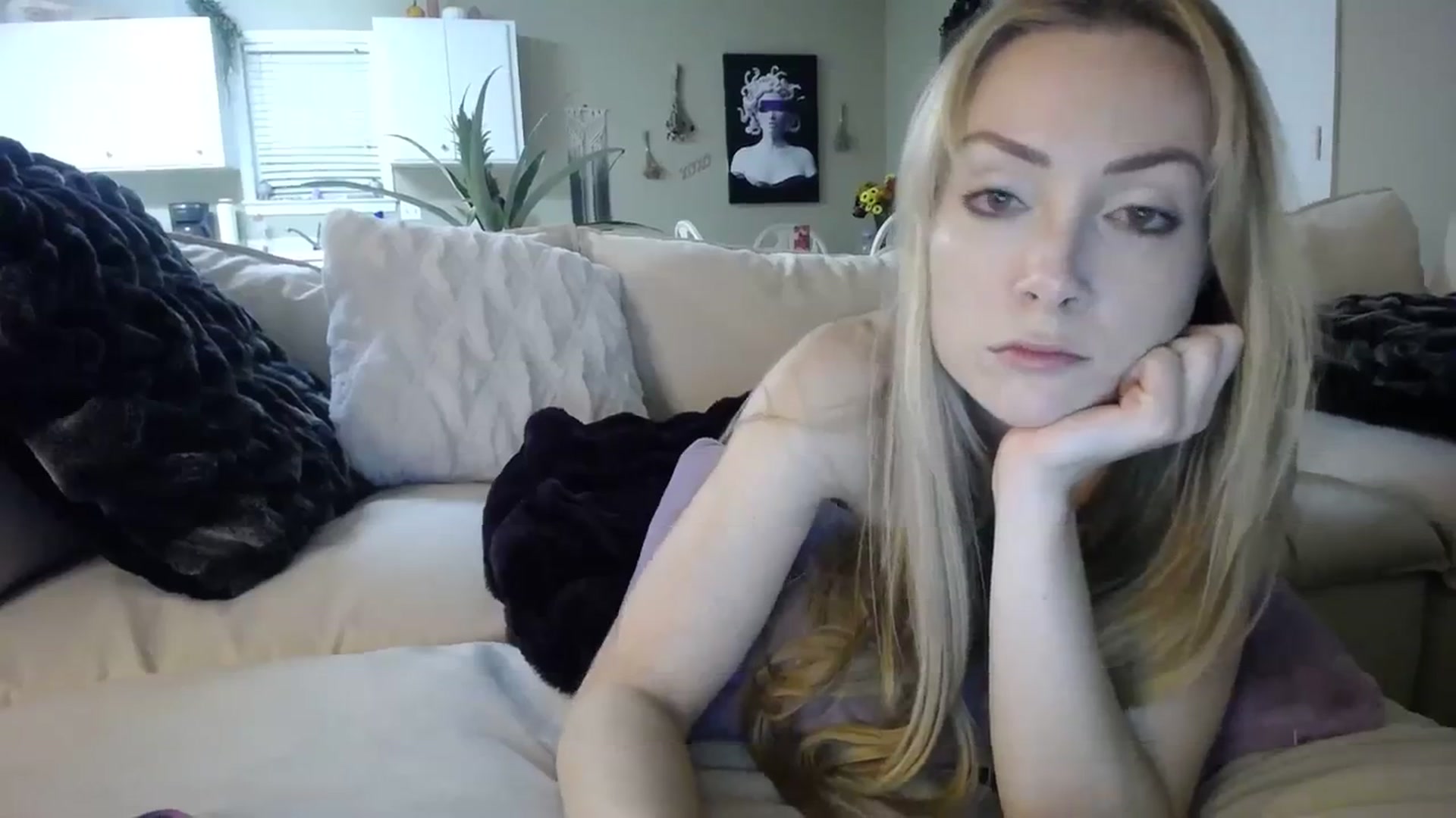 Gallery image thumbnail from MissSadieB's myfreecams stream on, 11/08/2023, 01:18 image 4 of 20