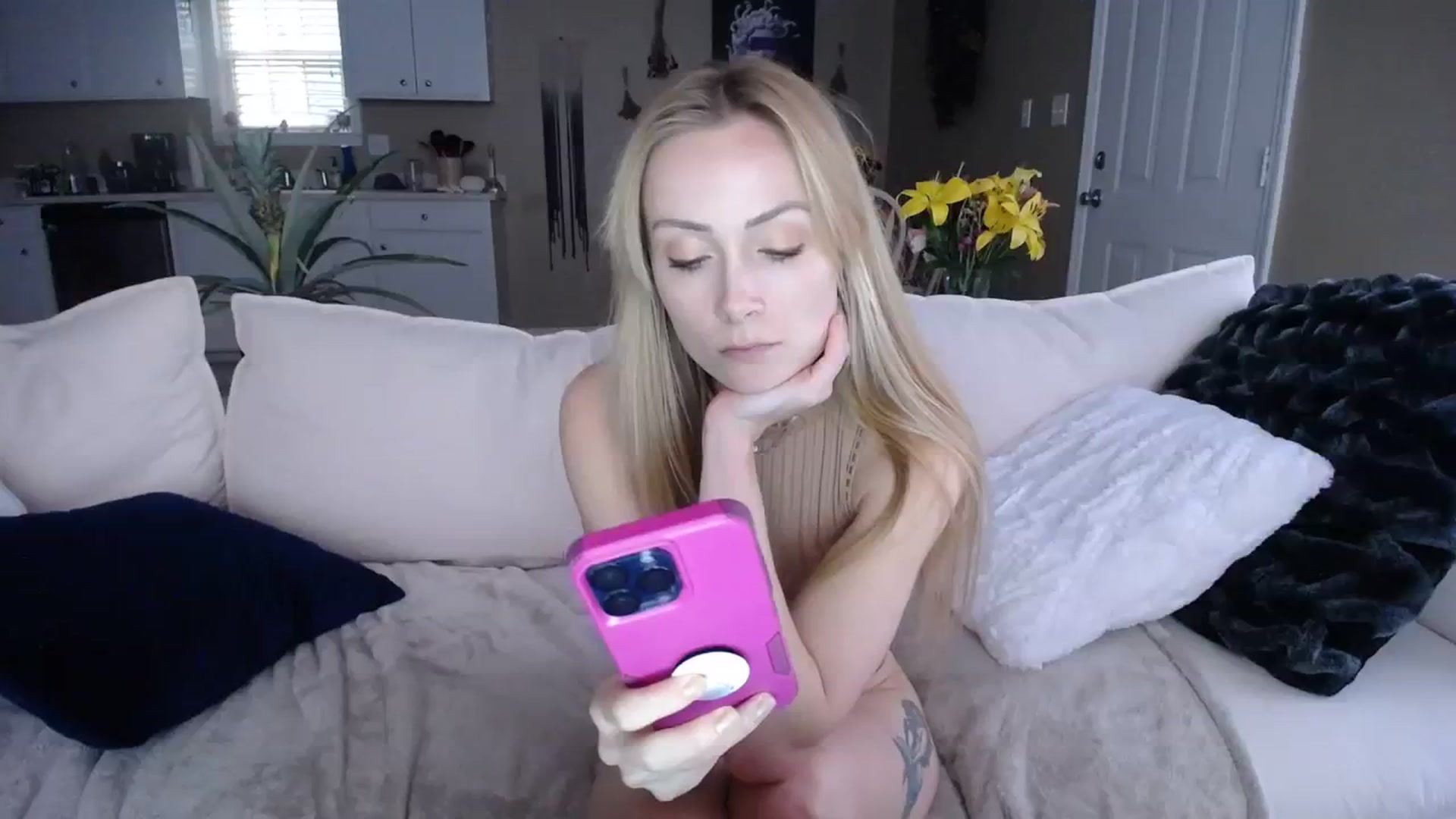 Gallery image thumbnail from MissSadieB's myfreecams stream on, 11/09/2023, 20:52 image 20 of 20