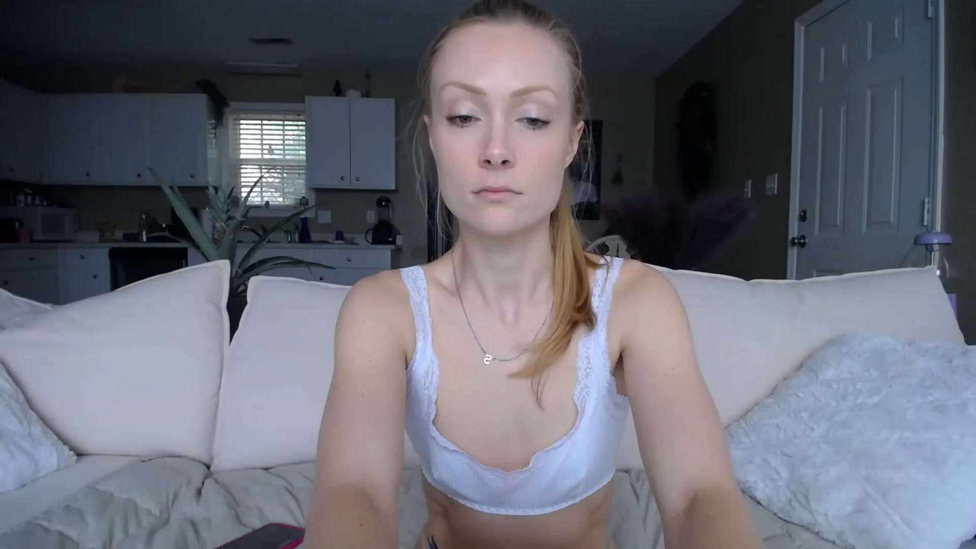 Gallery image thumbnail from MissSadieB's myfreecams stream on, 11/20/2023, 20:09 image 17 of 20
