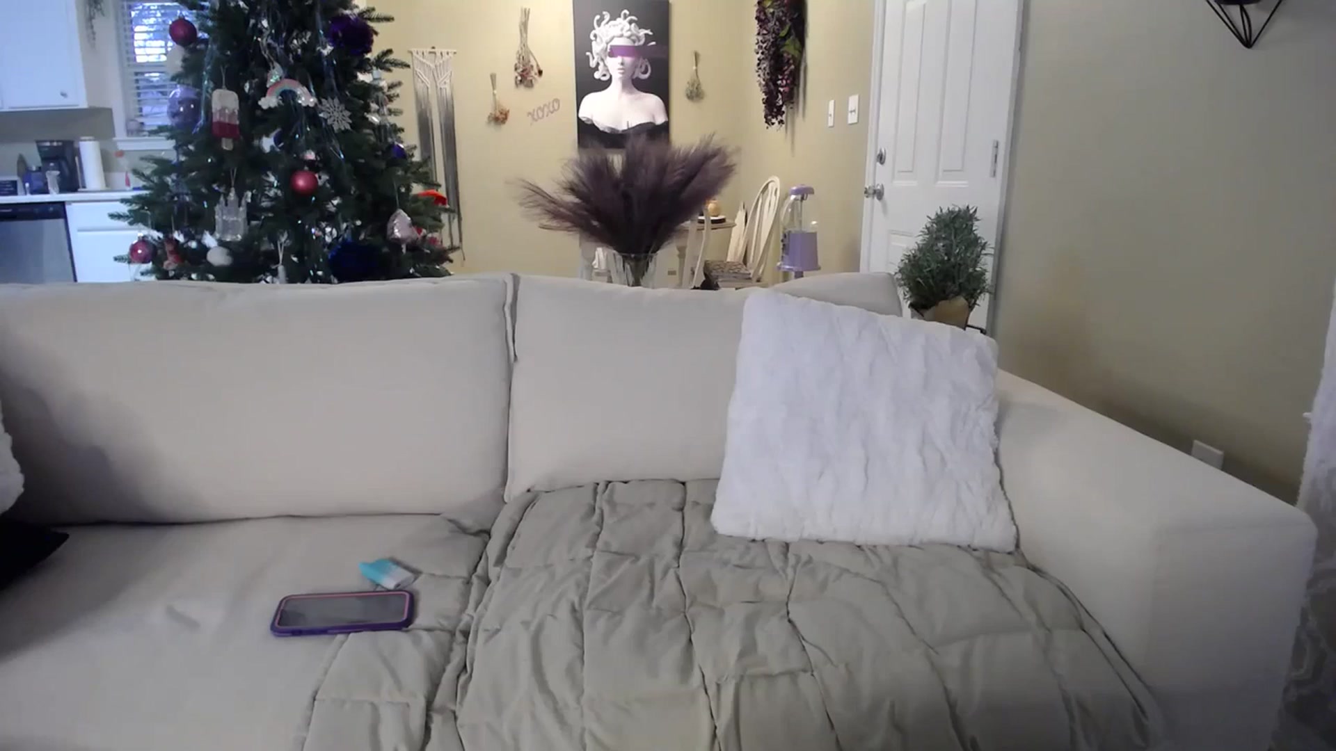 Gallery image thumbnail from MissSadieB's myfreecams stream on, 11/29/2023, 22:36 image 8 of 20