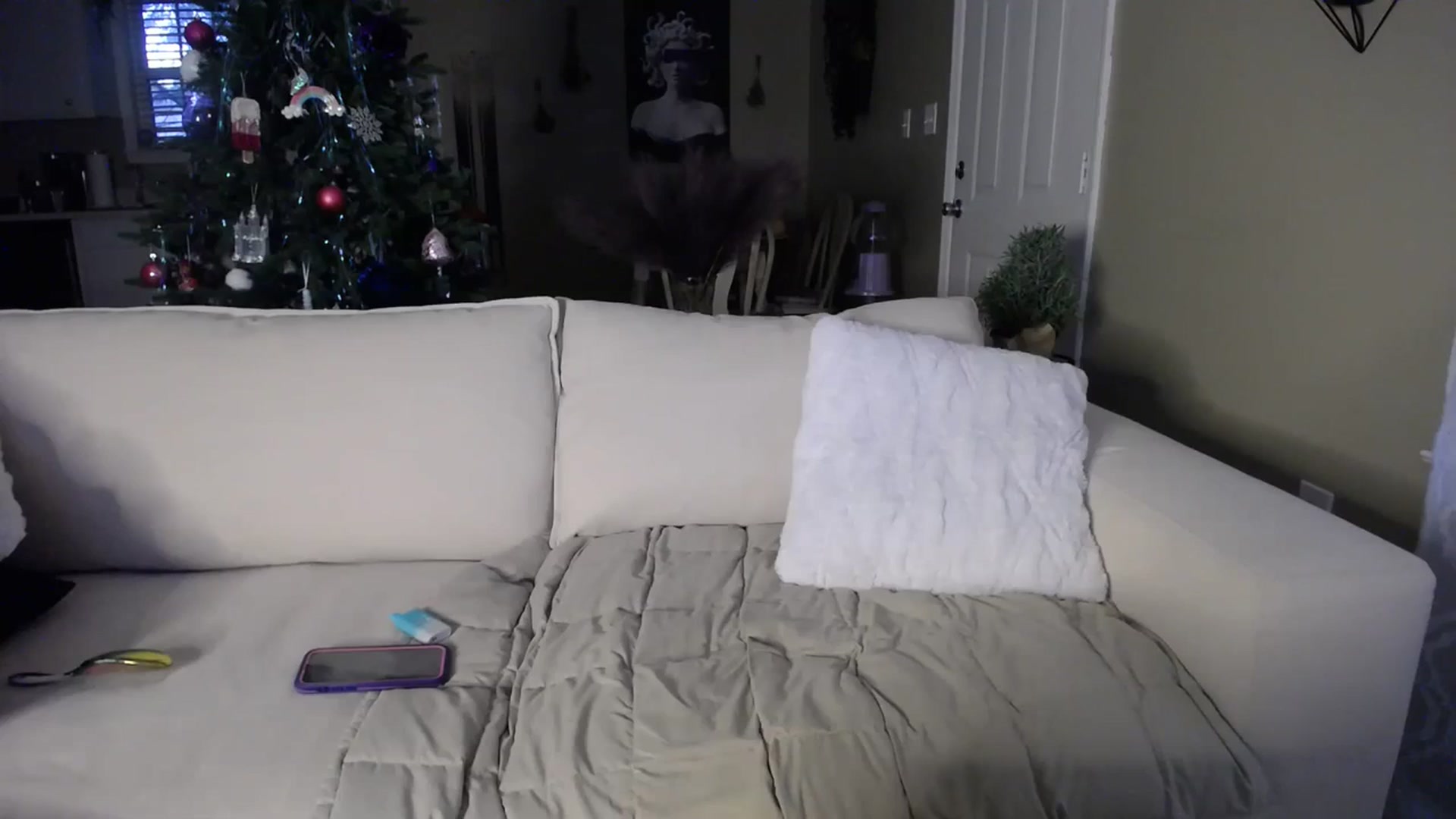 Gallery image thumbnail from MissSadieB's myfreecams stream on, 11/29/2023, 22:36 image 6 of 20