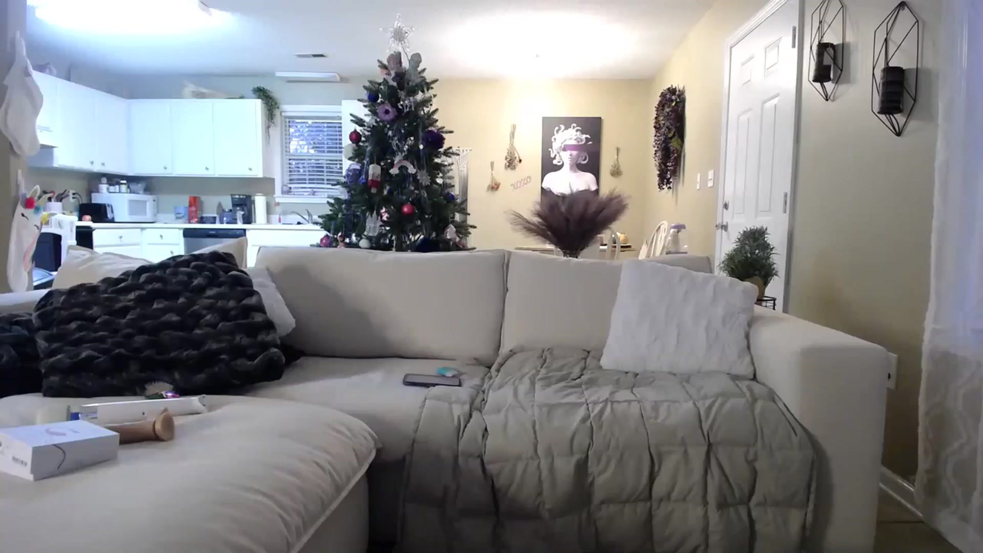 Gallery image thumbnail from MissSadieB's myfreecams stream on, 11/29/2023, 22:36 image 10 of 20