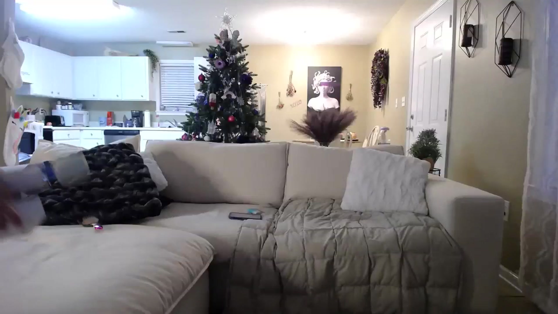 Gallery image thumbnail from MissSadieB's myfreecams stream on, 11/29/2023, 22:36 image 12 of 20