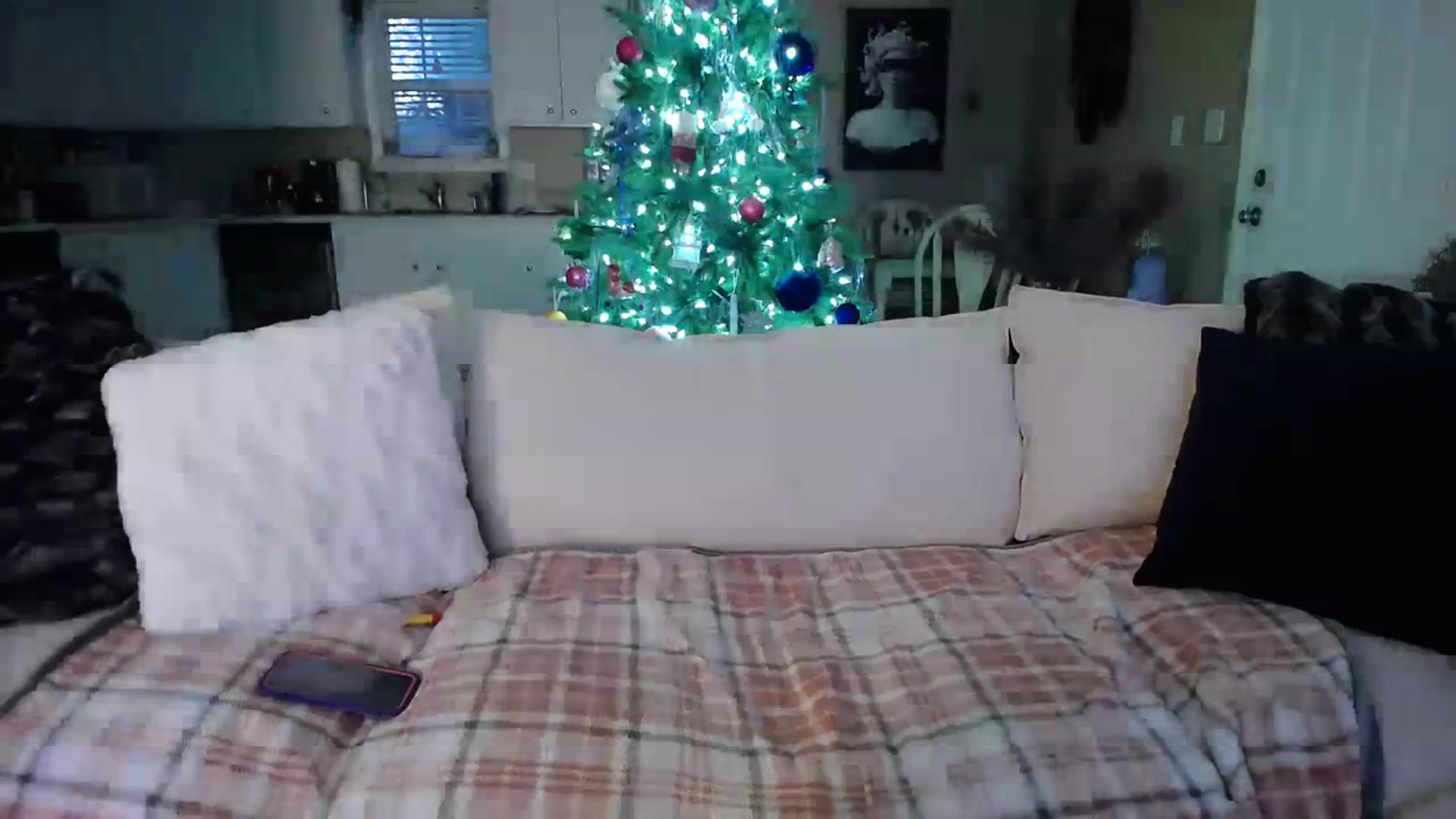 Gallery image thumbnail from MissSadieB's myfreecams stream on, 12/05/2023, 22:46 image 8 of 20