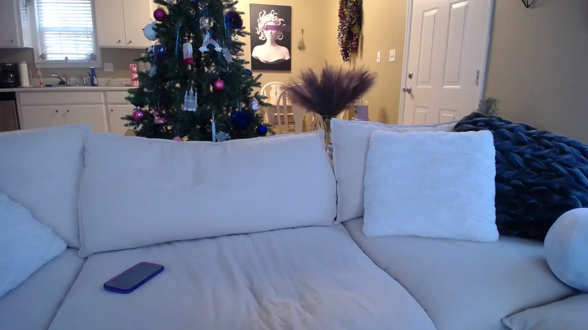 Gallery image thumbnail from MissSadieB's myfreecams stream on, 12/11/2023, 19:42 image 19 of 20