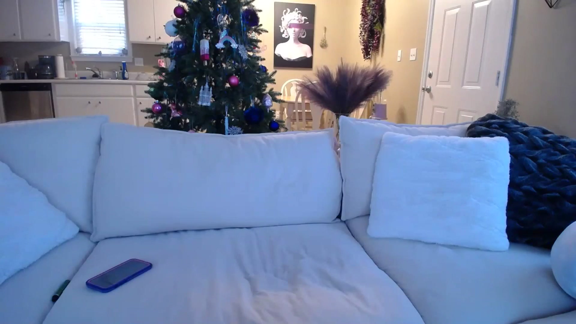 Gallery image thumbnail from MissSadieB's myfreecams stream on, 12/11/2023, 20:06 image 16 of 20