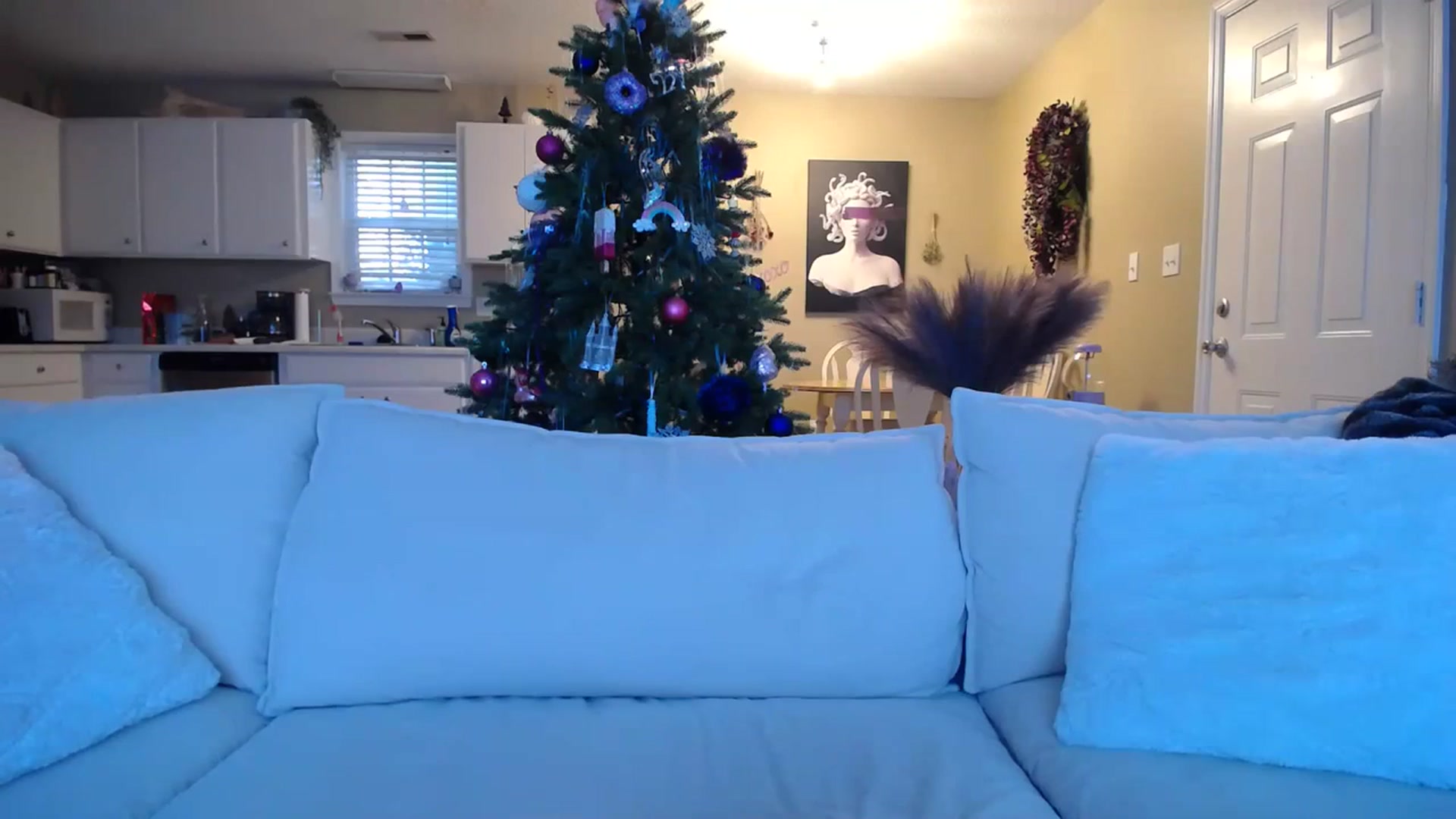 Gallery image thumbnail from MissSadieB's myfreecams stream on, 12/11/2023, 21:20 image 2 of 20