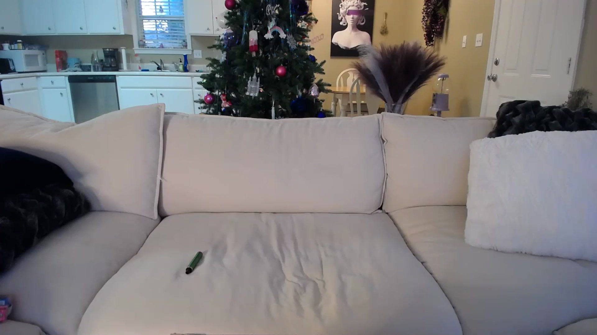 Gallery image thumbnail from MissSadieB's myfreecams stream on, 12/12/2023, 21:39 image 20 of 20
