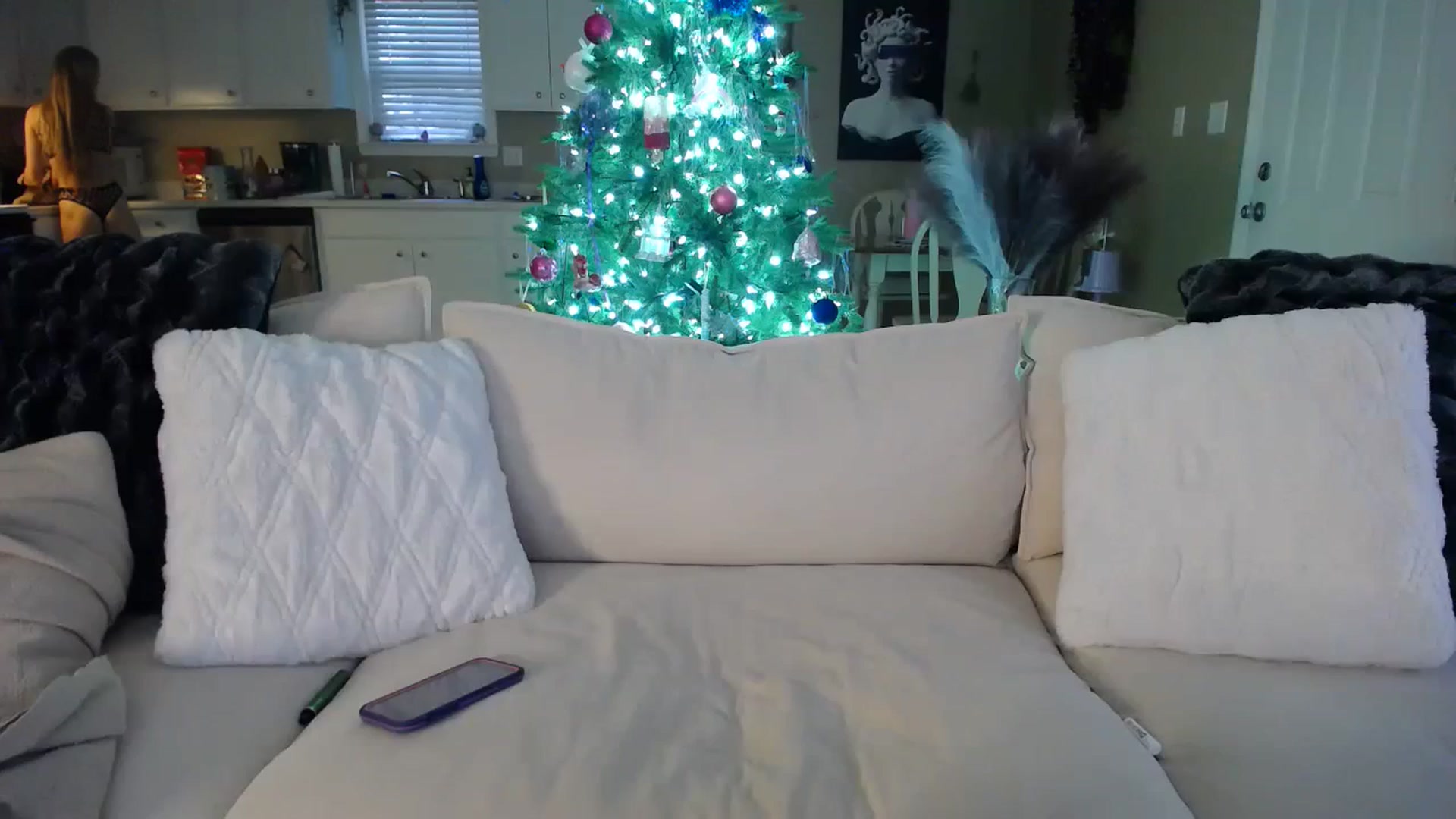 Gallery image thumbnail from MissSadieB's myfreecams stream on, 12/17/2023, 21:48 image 1 of 20