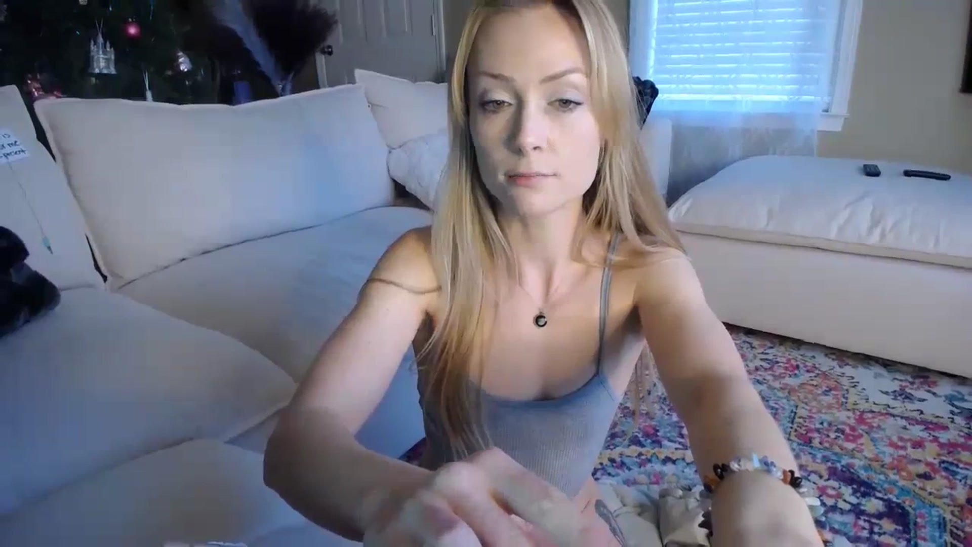 Gallery image thumbnail from MissSadieB's myfreecams stream on, 12/18/2023, 22:02 image 15 of 20