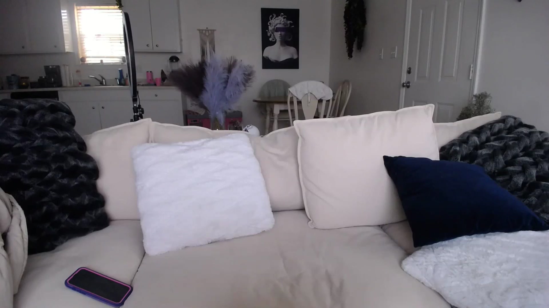 Gallery image thumbnail from MissSadieB's myfreecams stream on, 01/04/2024, 20:36 image 13 of 20