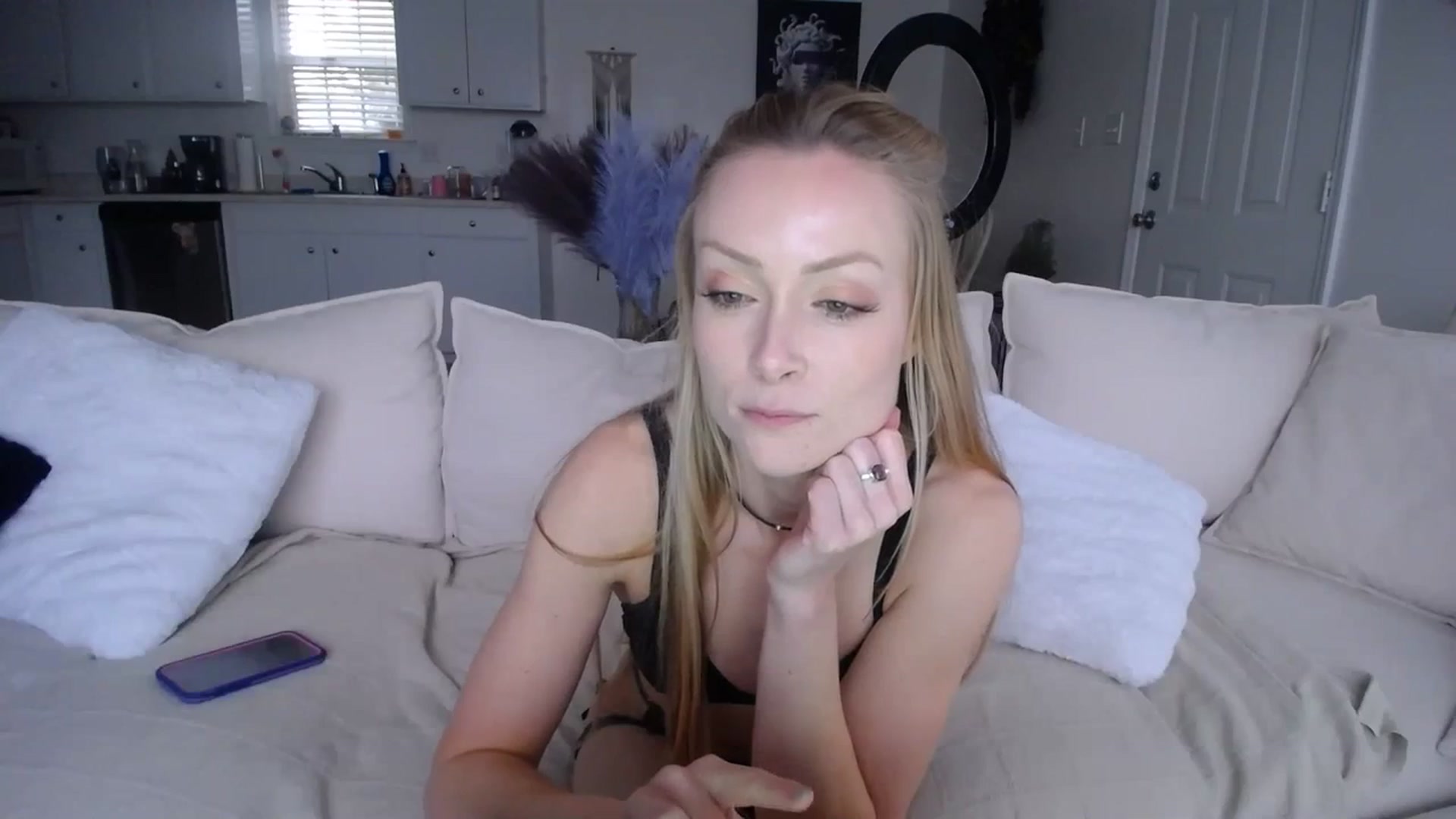 Gallery image thumbnail from MissSadieB's myfreecams stream on, 01/10/2024, 21:48 image 16 of 20