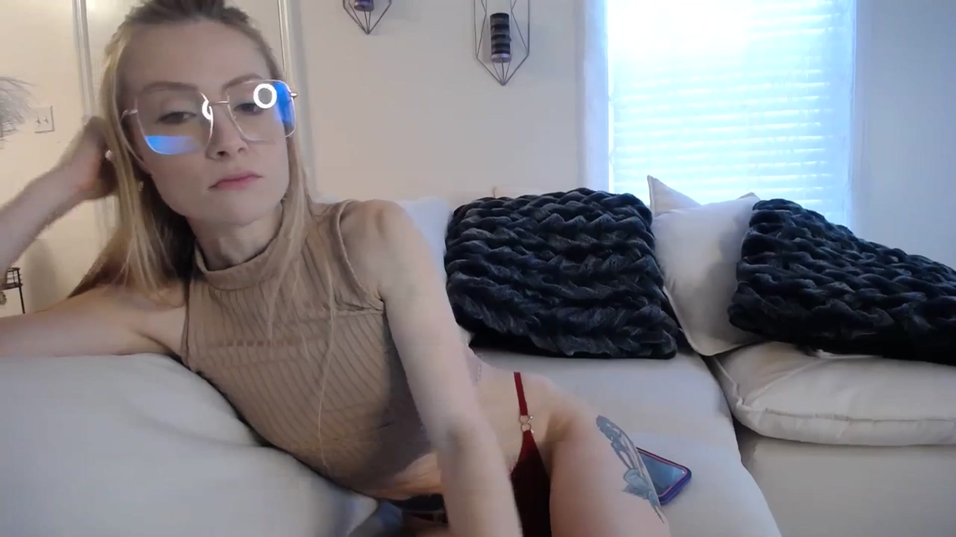 Gallery image thumbnail from MissSadieB's myfreecams stream on, 01/16/2024, 20:45 image 20 of 20