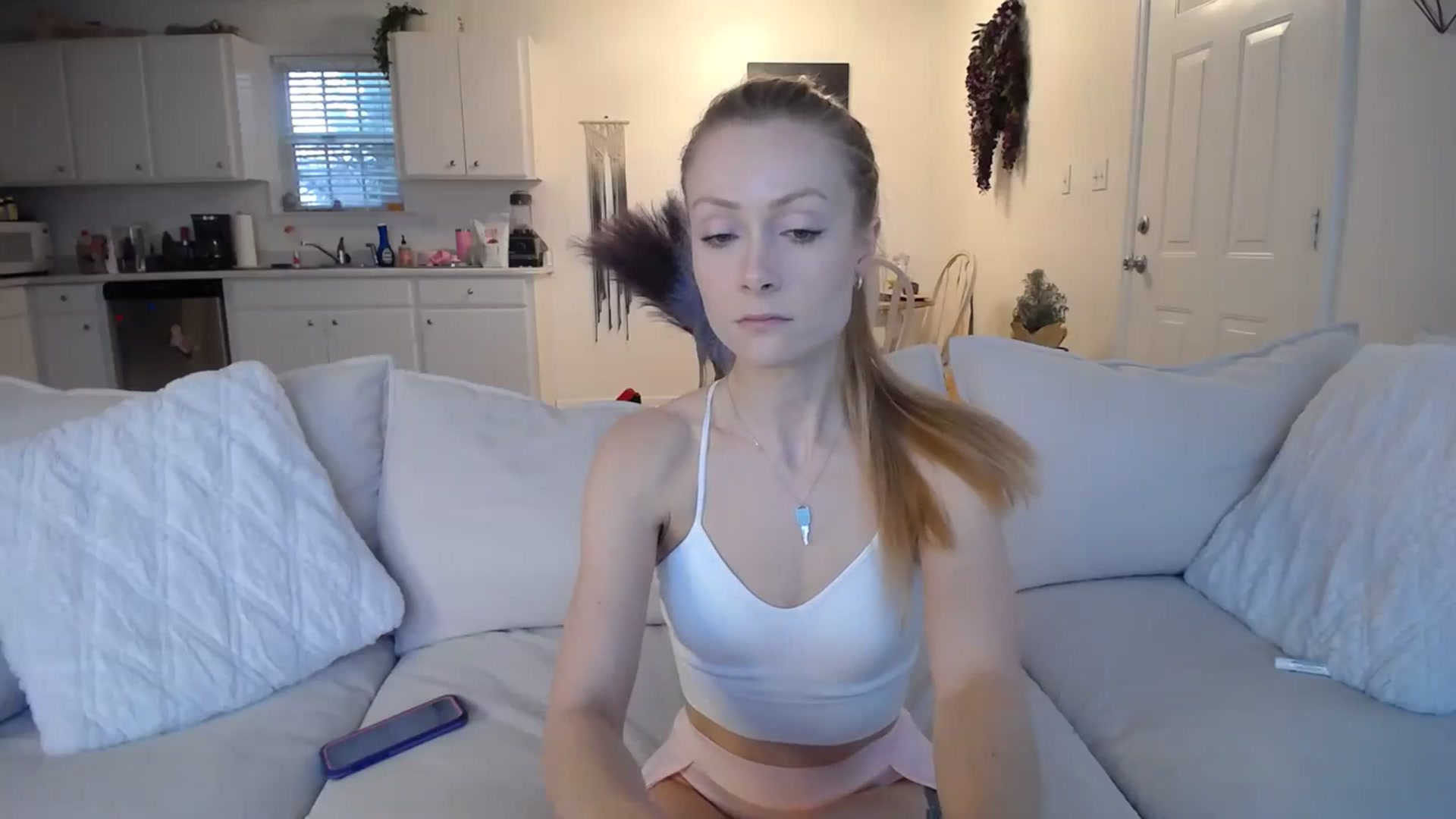 Gallery image thumbnail from MissSadieB's myfreecams stream on, 01/23/2024, 19:38 image 5 of 20
