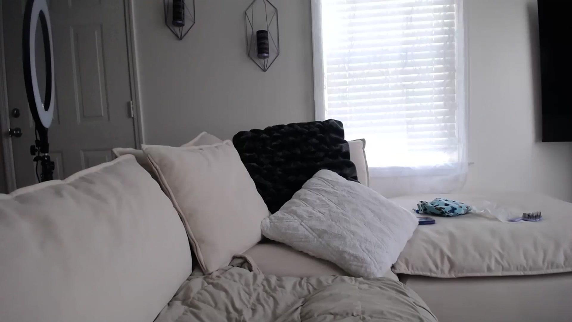 Gallery image thumbnail from MissSadieB's myfreecams stream on, 02/01/2024, 21:31 image 15 of 20
