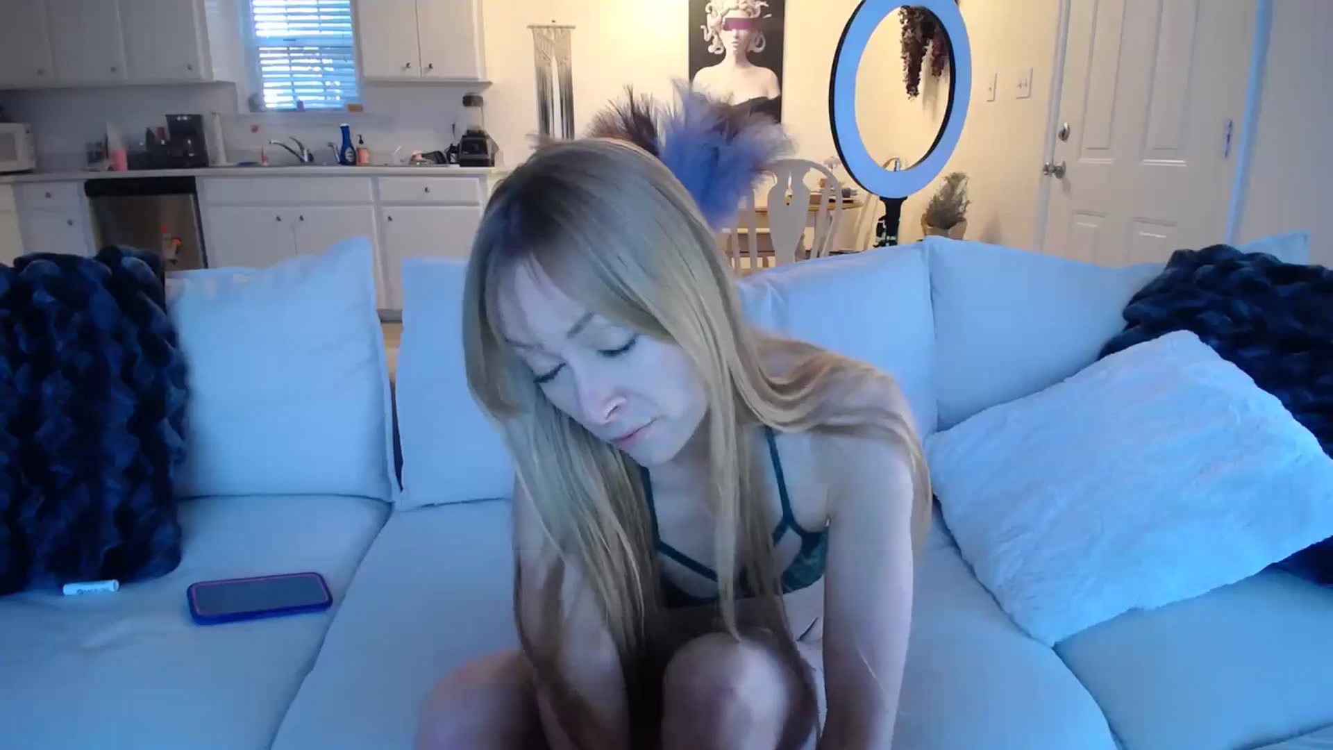 Gallery image thumbnail from MissSadieB's myfreecams stream on, 02/02/2024, 21:40 image 18 of 20