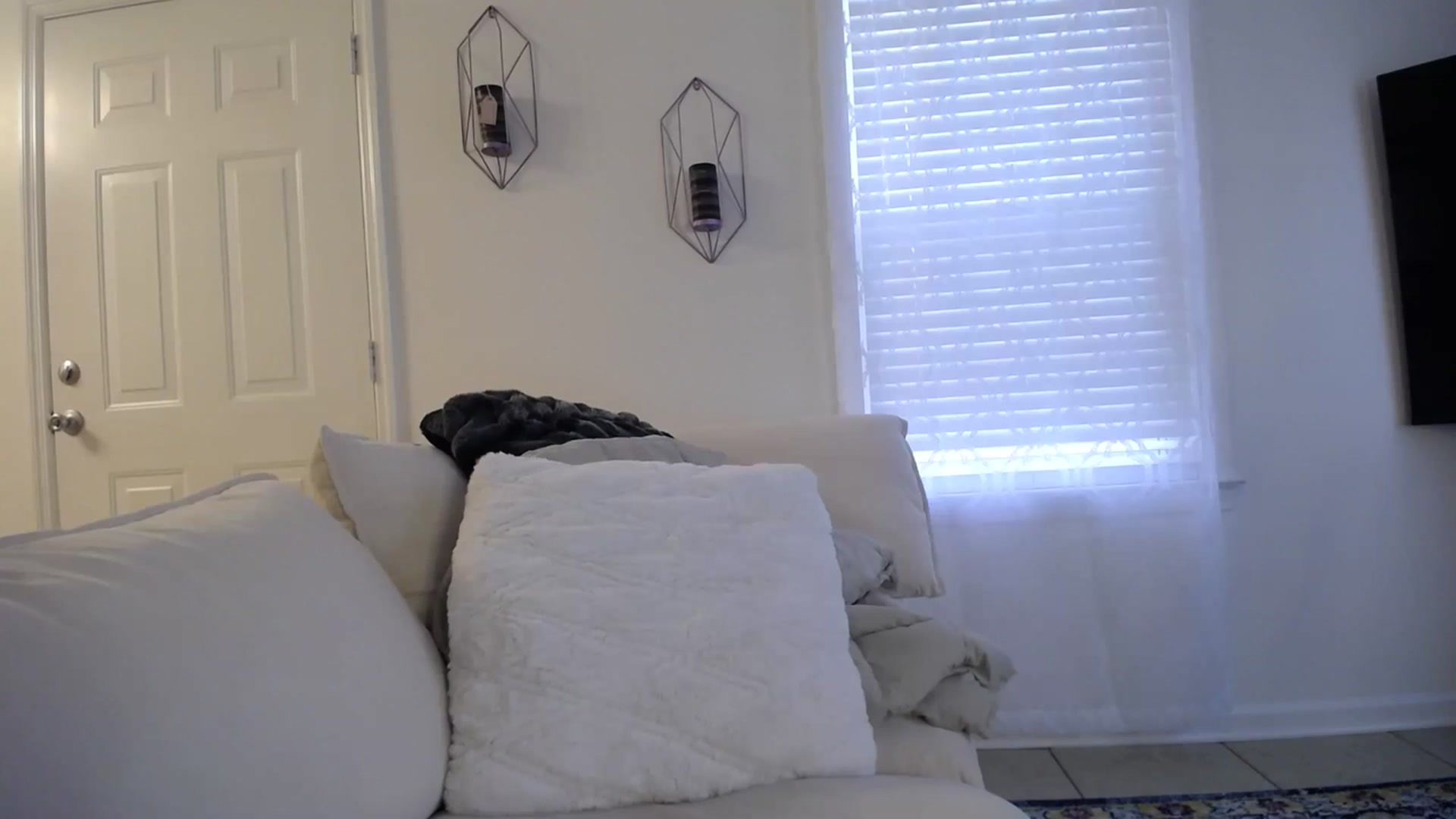 Gallery image thumbnail from MissSadieB's myfreecams stream on, 02/12/2024, 20:40 image 19 of 20