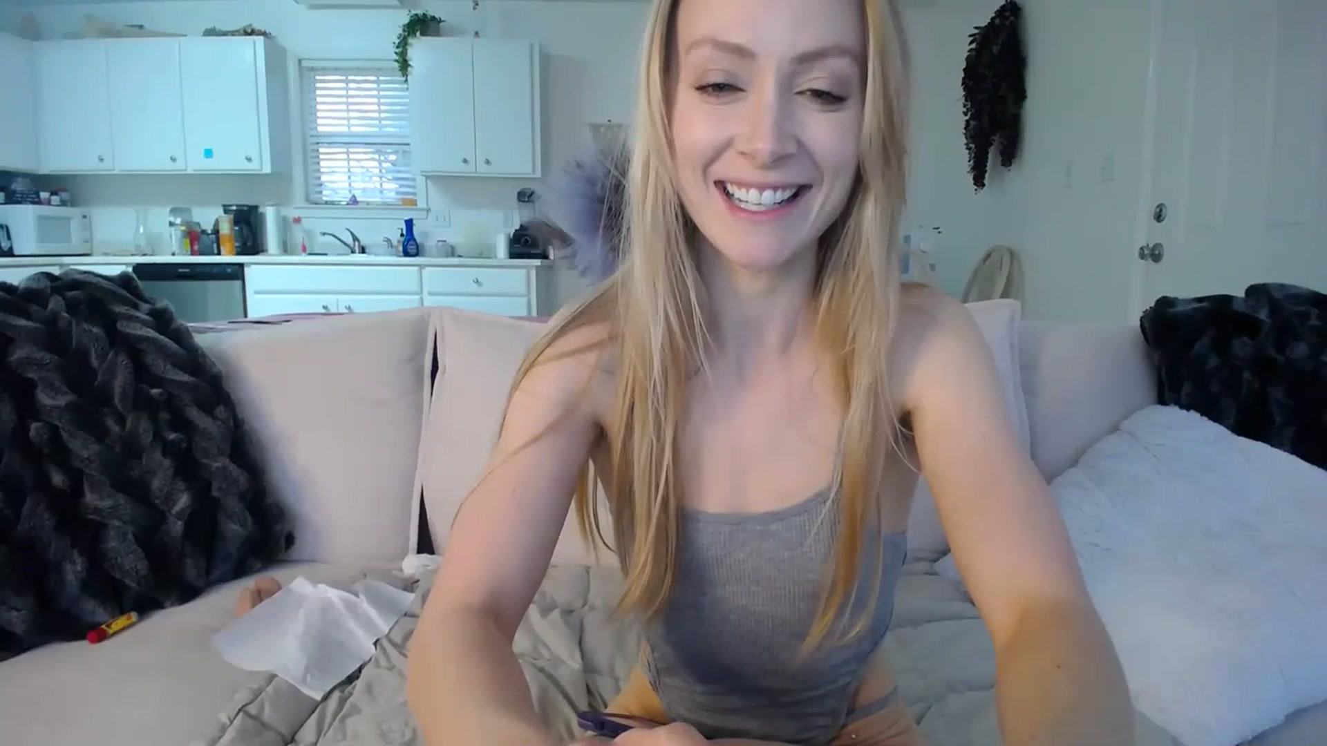 Gallery image thumbnail from MissSadieB's myfreecams stream on, 02/27/2024, 21:57 image 12 of 20