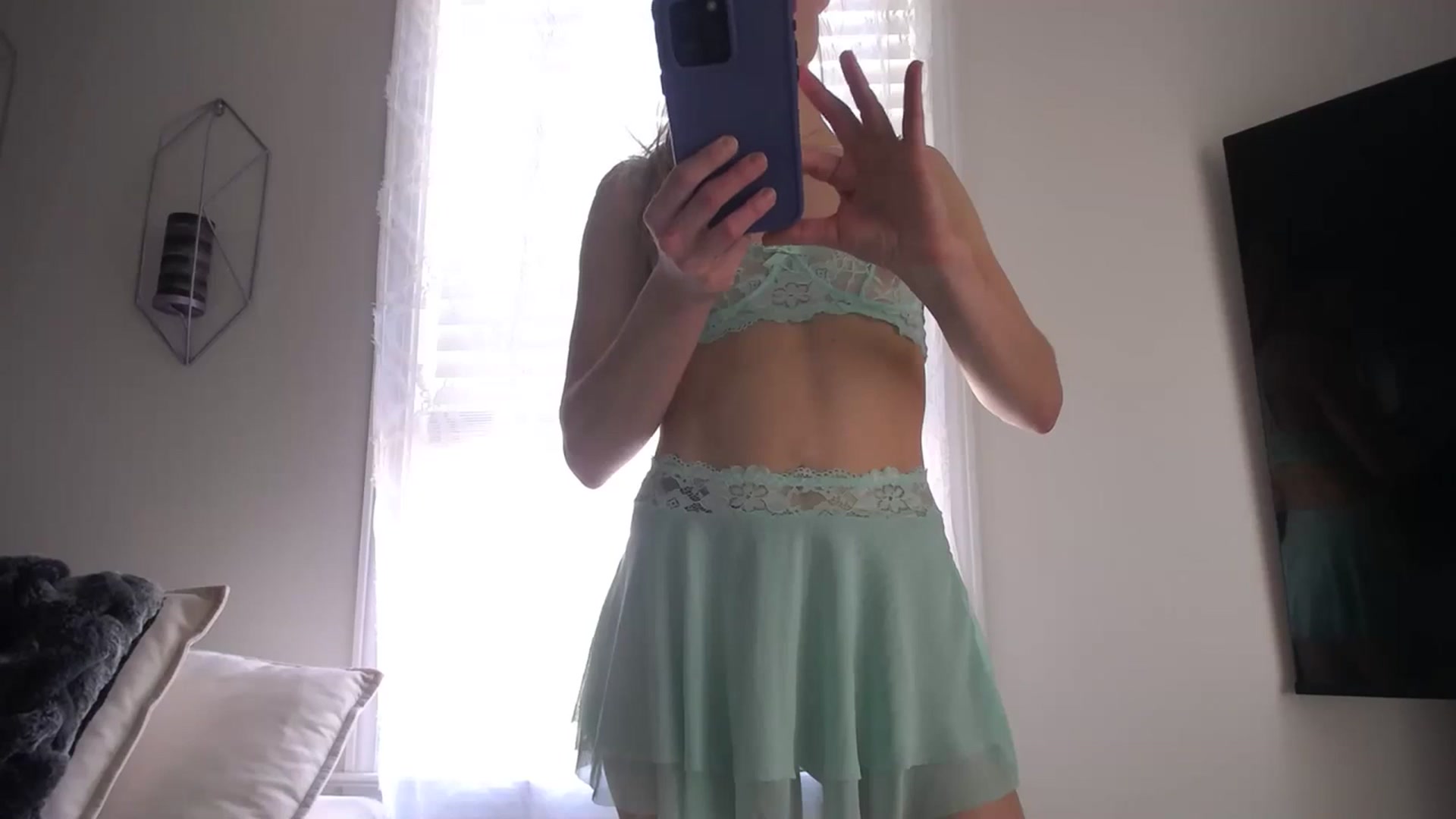 Gallery image thumbnail from MissSadieB's myfreecams stream on, 03/13/2024, 19:13 image 12 of 20