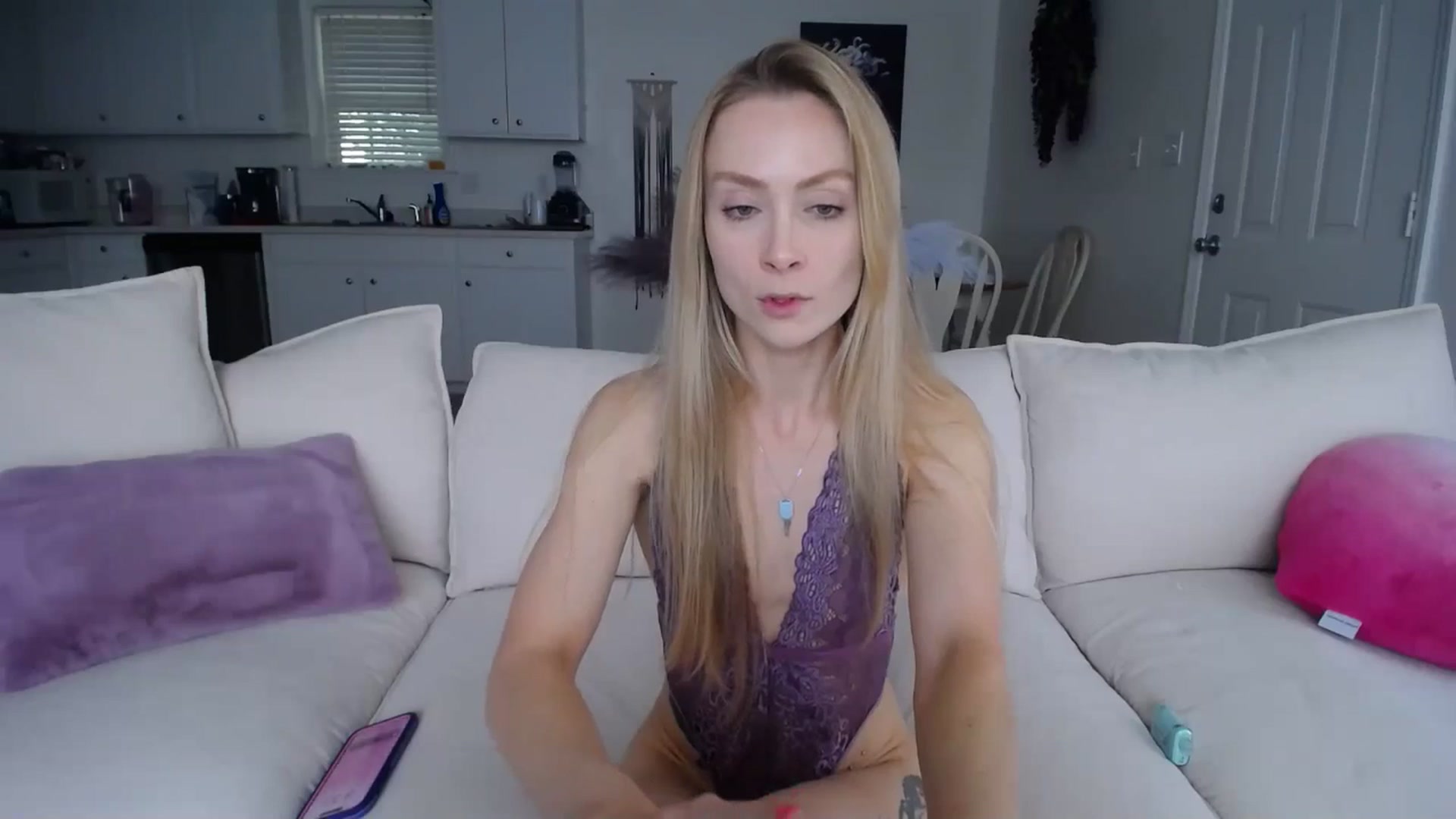 Gallery image thumbnail from MissSadieB's myfreecams stream on, 04/16/2024, 19:52 image 7 of 20