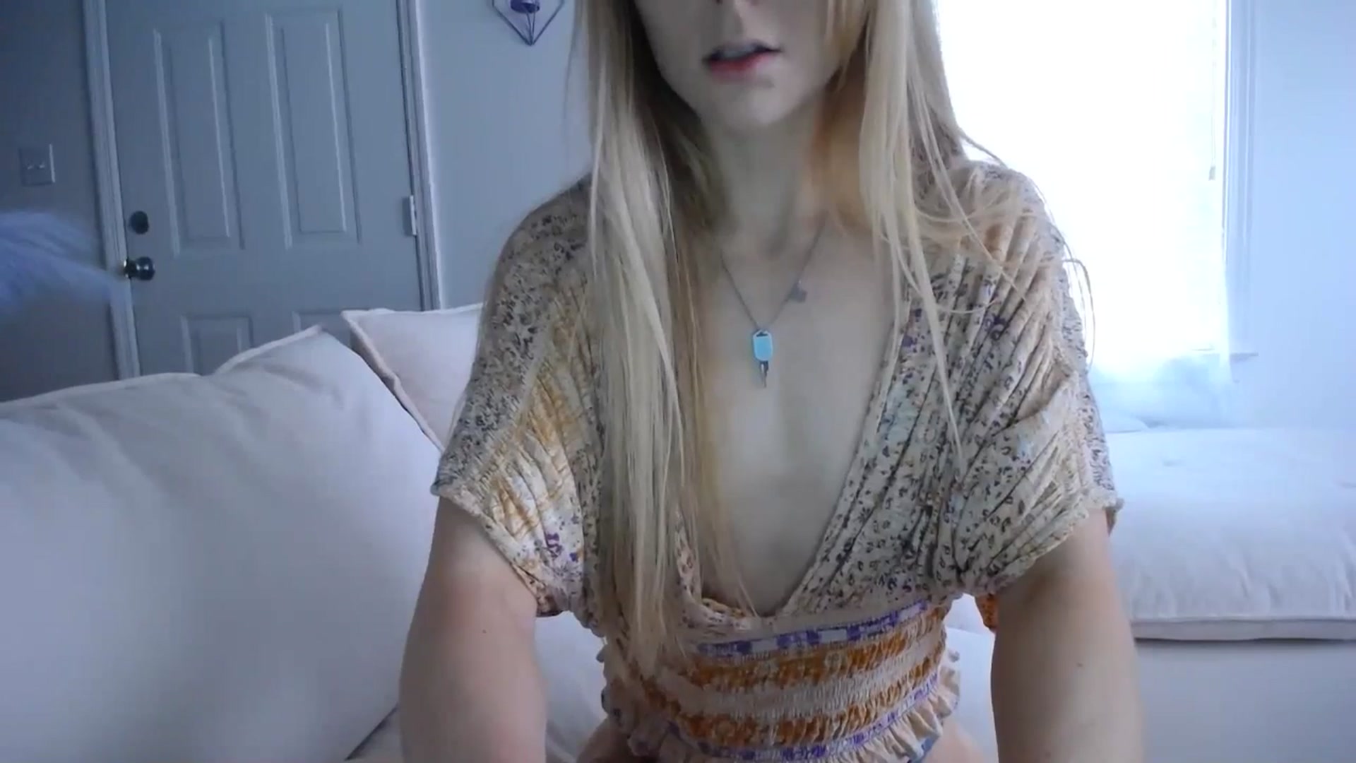 Gallery image thumbnail from MissSadieB's myfreecams stream on, 04/23/2024, 18:41 image 6 of 20
