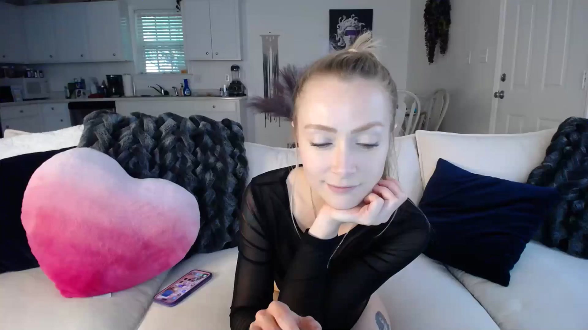 Gallery image thumbnail from MissSadieB's myfreecams stream on, 04/24/2024, 19:55 image 14 of 20