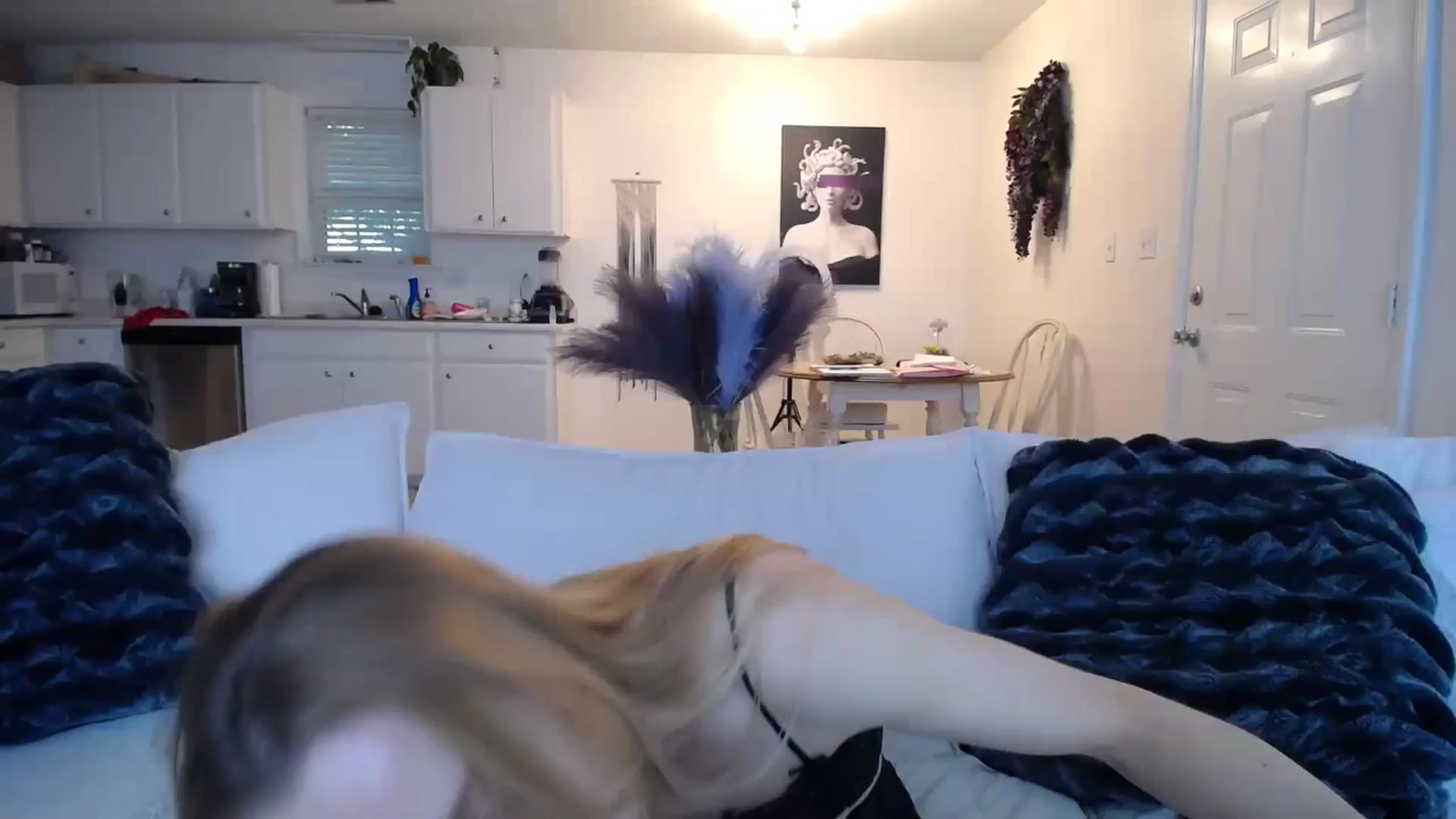 Gallery image thumbnail from MissSadieB's myfreecams stream on, 05/02/2024, 19:14 image 20 of 20