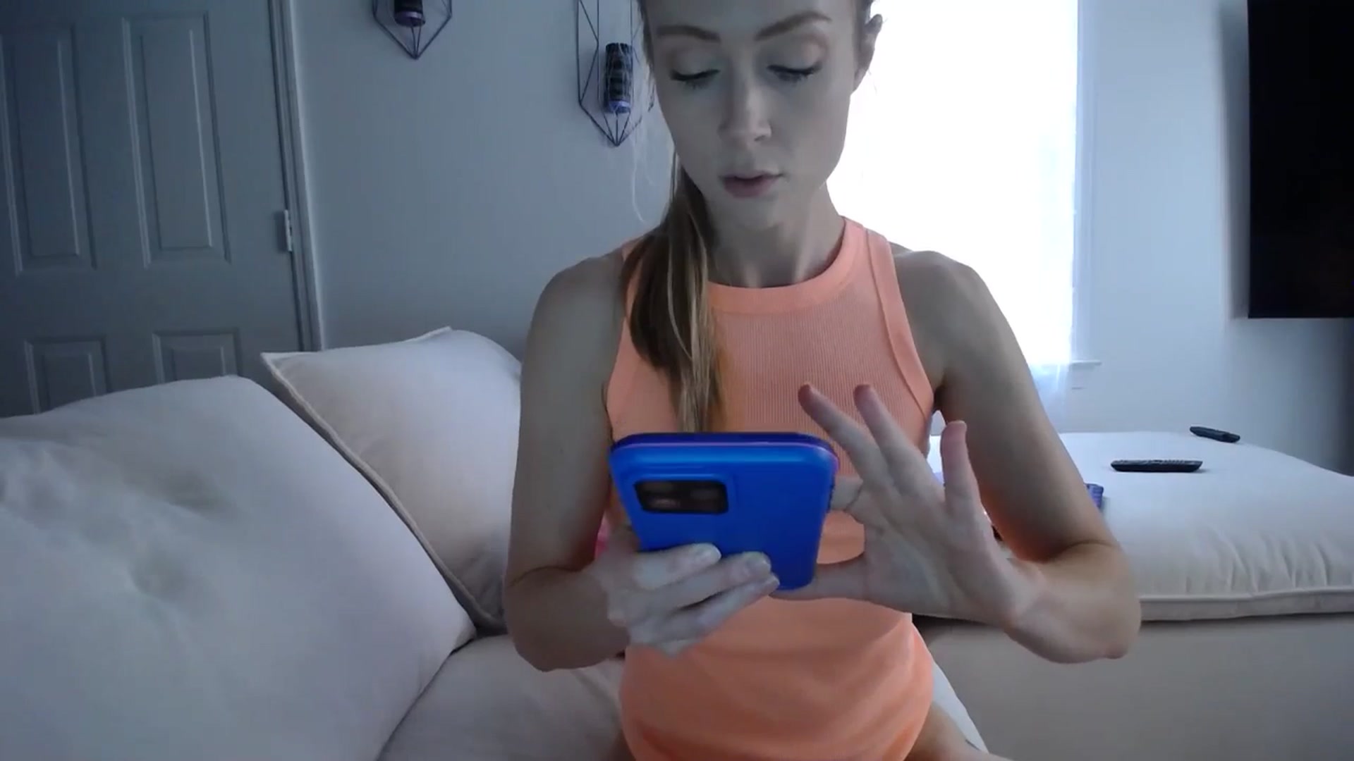 Gallery image thumbnail from MissSadieB's myfreecams stream on, 05/10/2024, 20:00 image 6 of 20