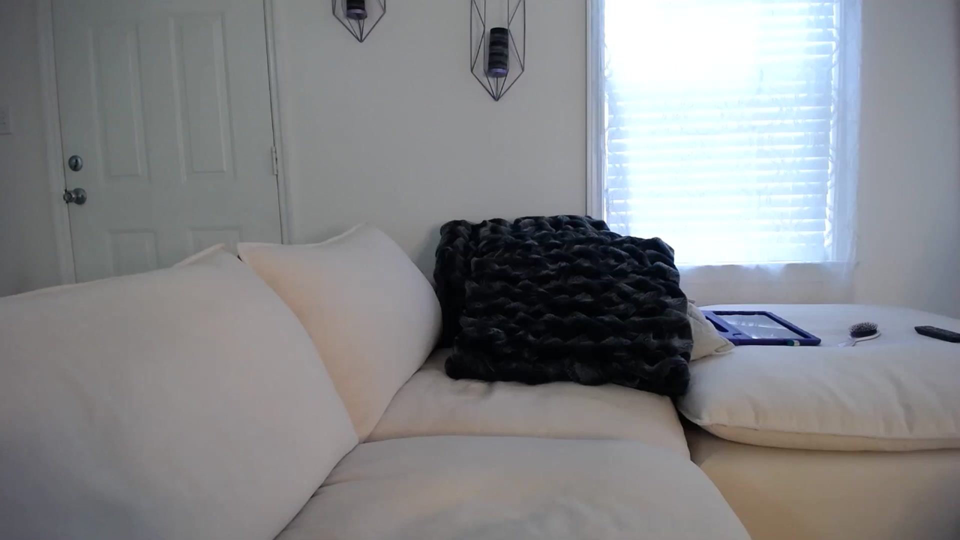 Gallery image thumbnail from MissSadieB's myfreecams stream on, 05/13/2024, 19:40 image 18 of 20