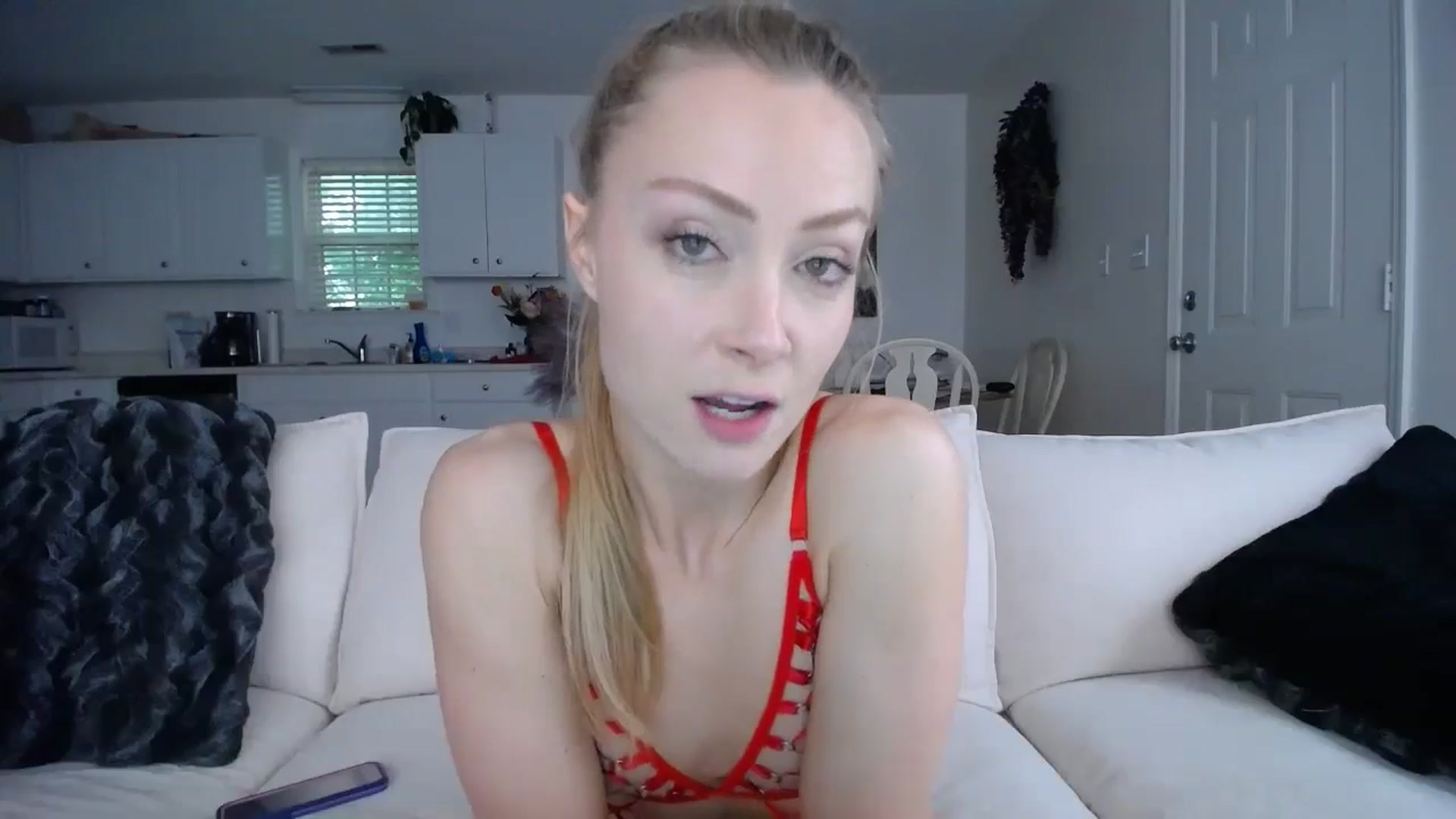 Gallery image thumbnail from MissSadieB's myfreecams stream on, 05/14/2024, 19:43 image 11 of 20