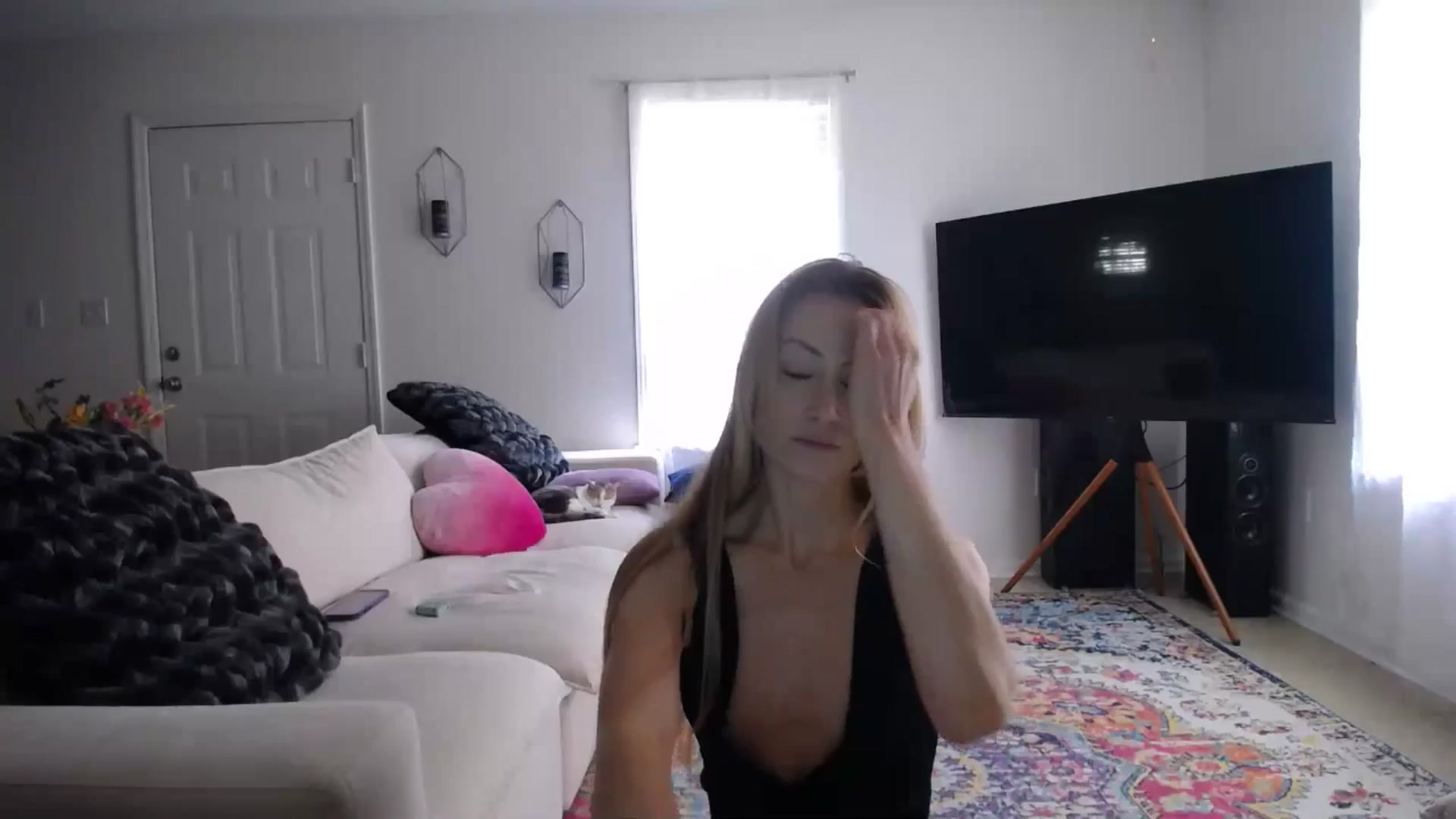 Gallery image thumbnail from MissSadieB's myfreecams stream on, 05/22/2024, 18:24 image 15 of 20