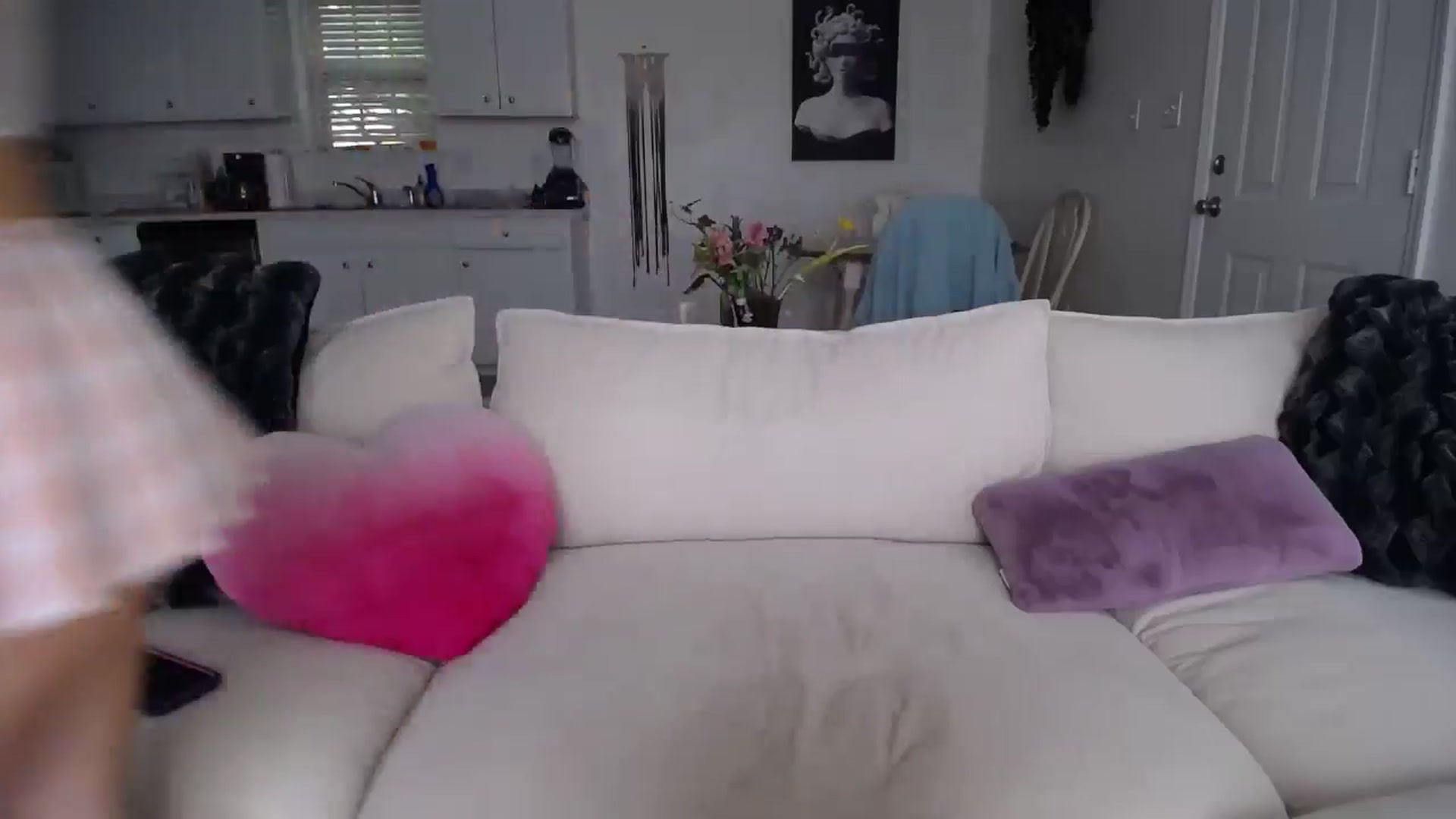 Gallery image thumbnail from MissSadieB's myfreecams stream on, 05/24/2024, 19:33 image 20 of 20